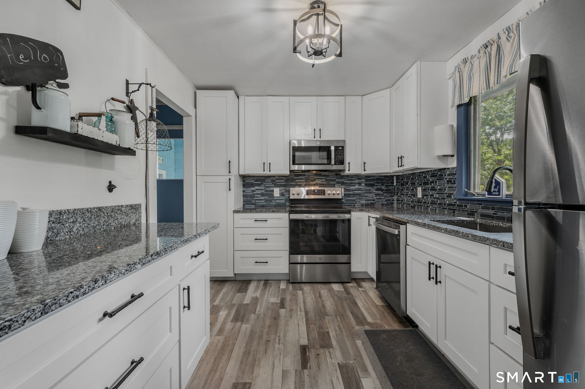 7 Harvard Terrace Property Photo 25