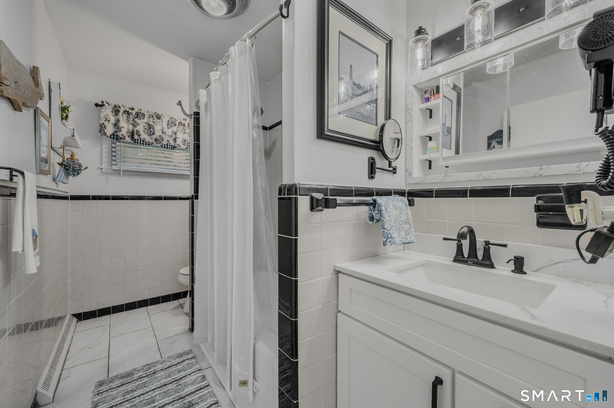 7 Harvard Terrace Property Photo 26