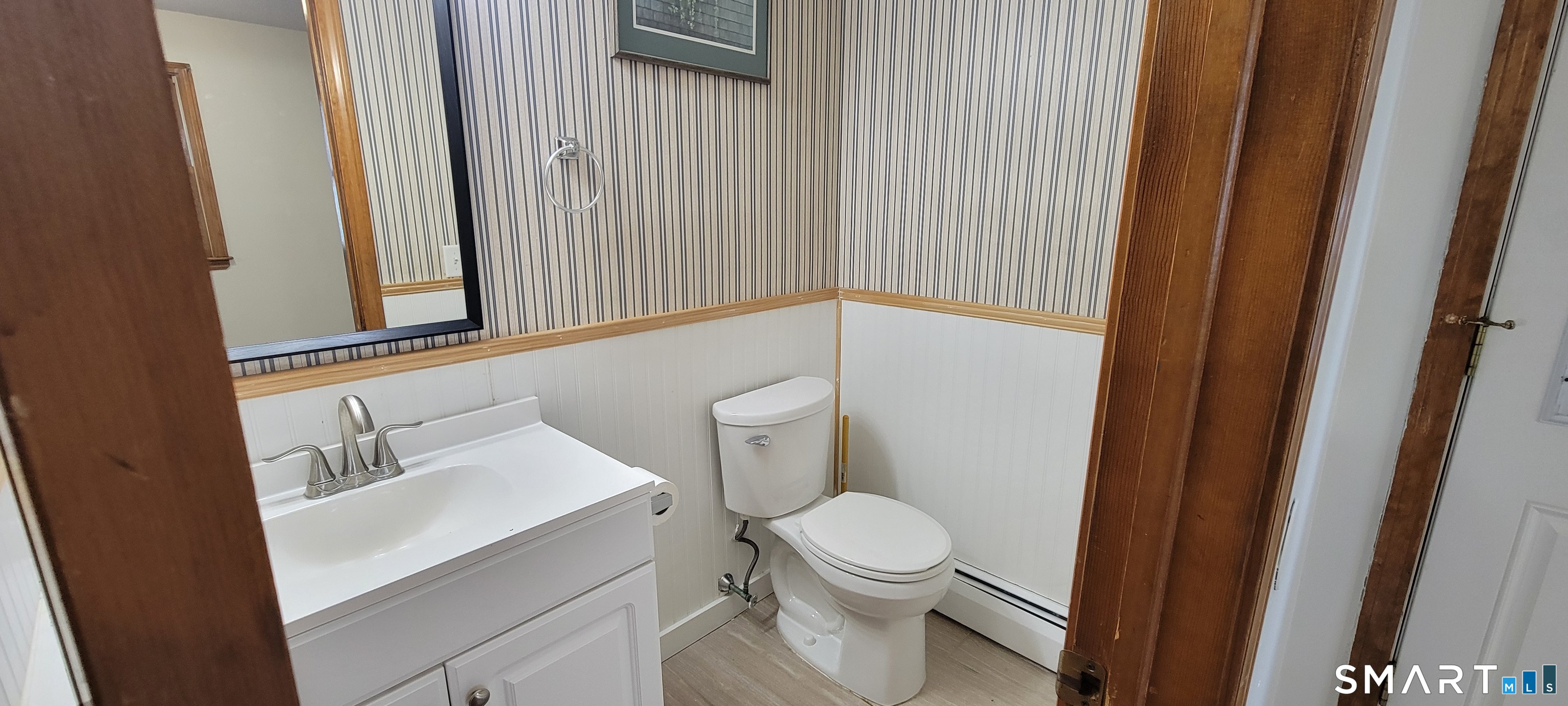 408 South B Street Property Photo 9