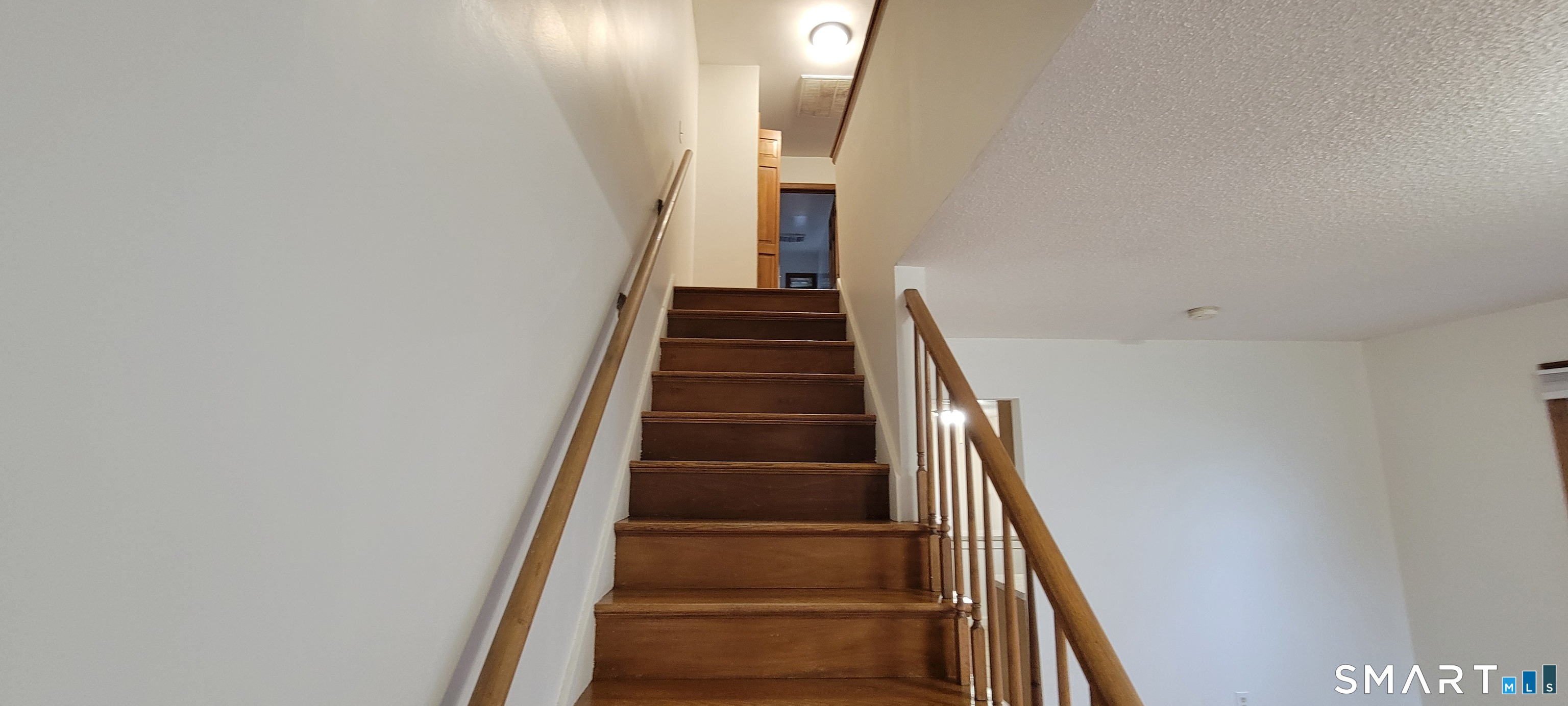 408 South B Street Property Photo 12