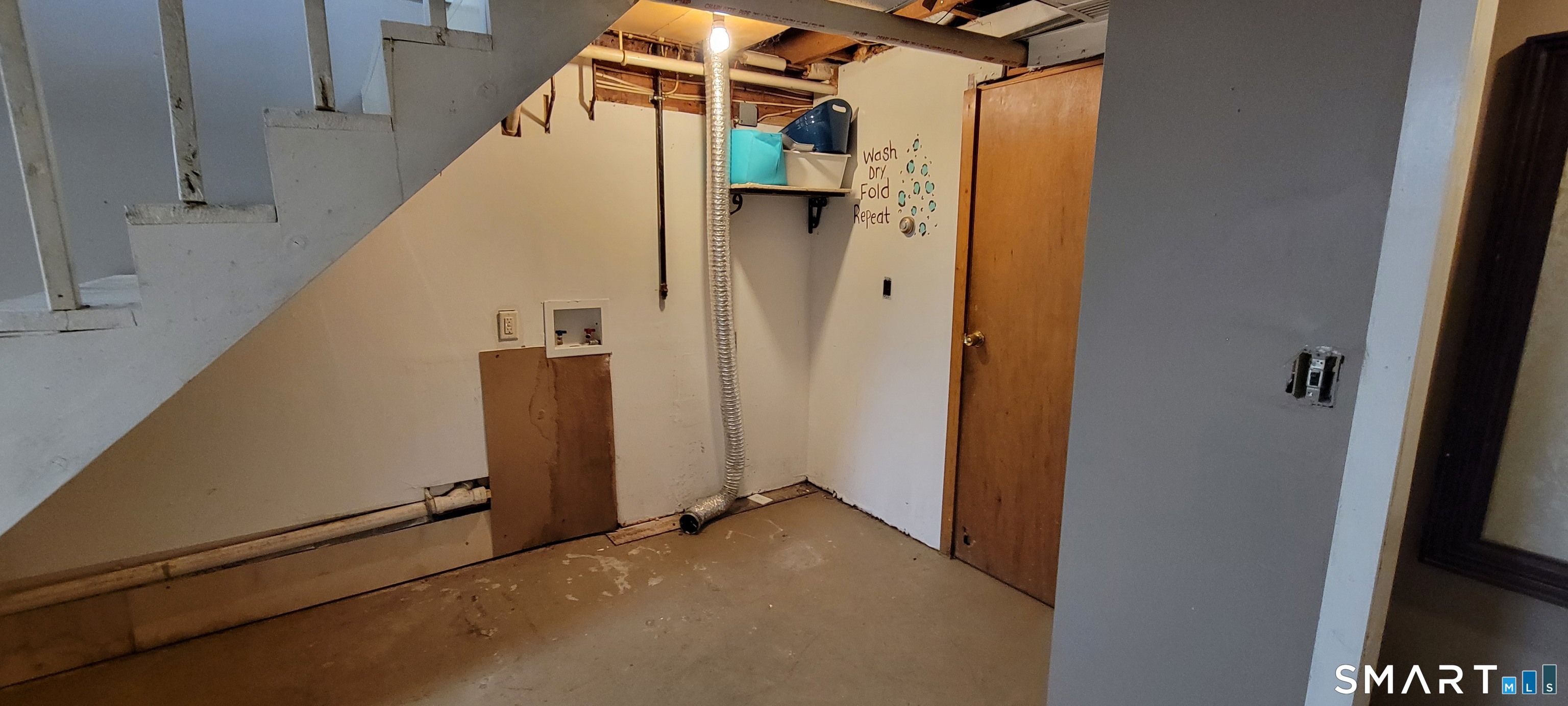 408 South B Street Property Photo 25