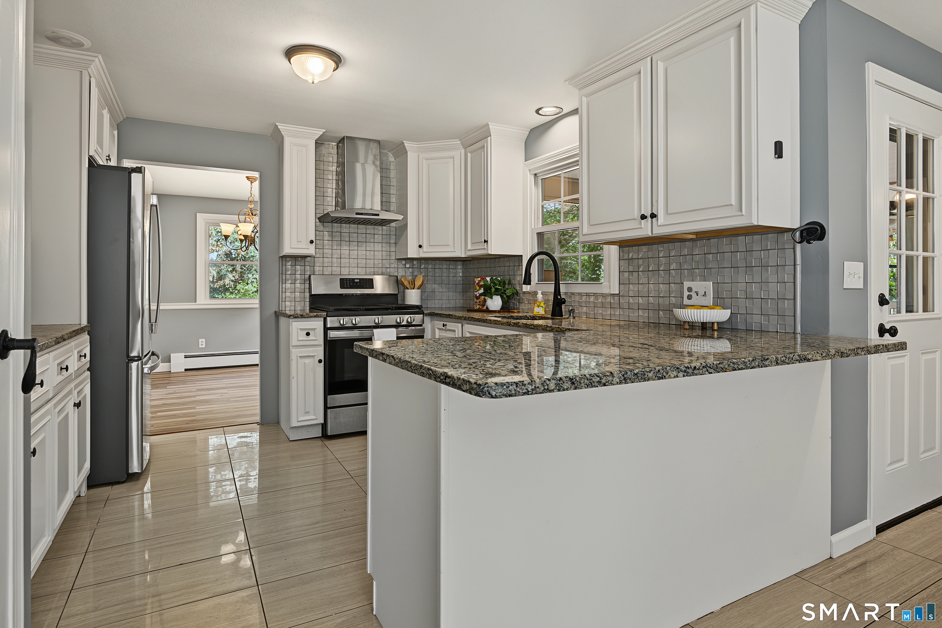 9 Baldwin Drive Property Photo 8