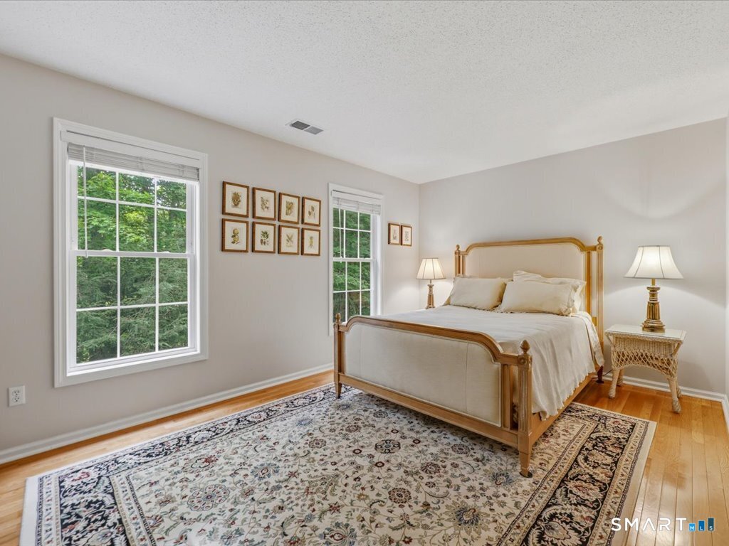 9 Inwood Drive Property Photo 26