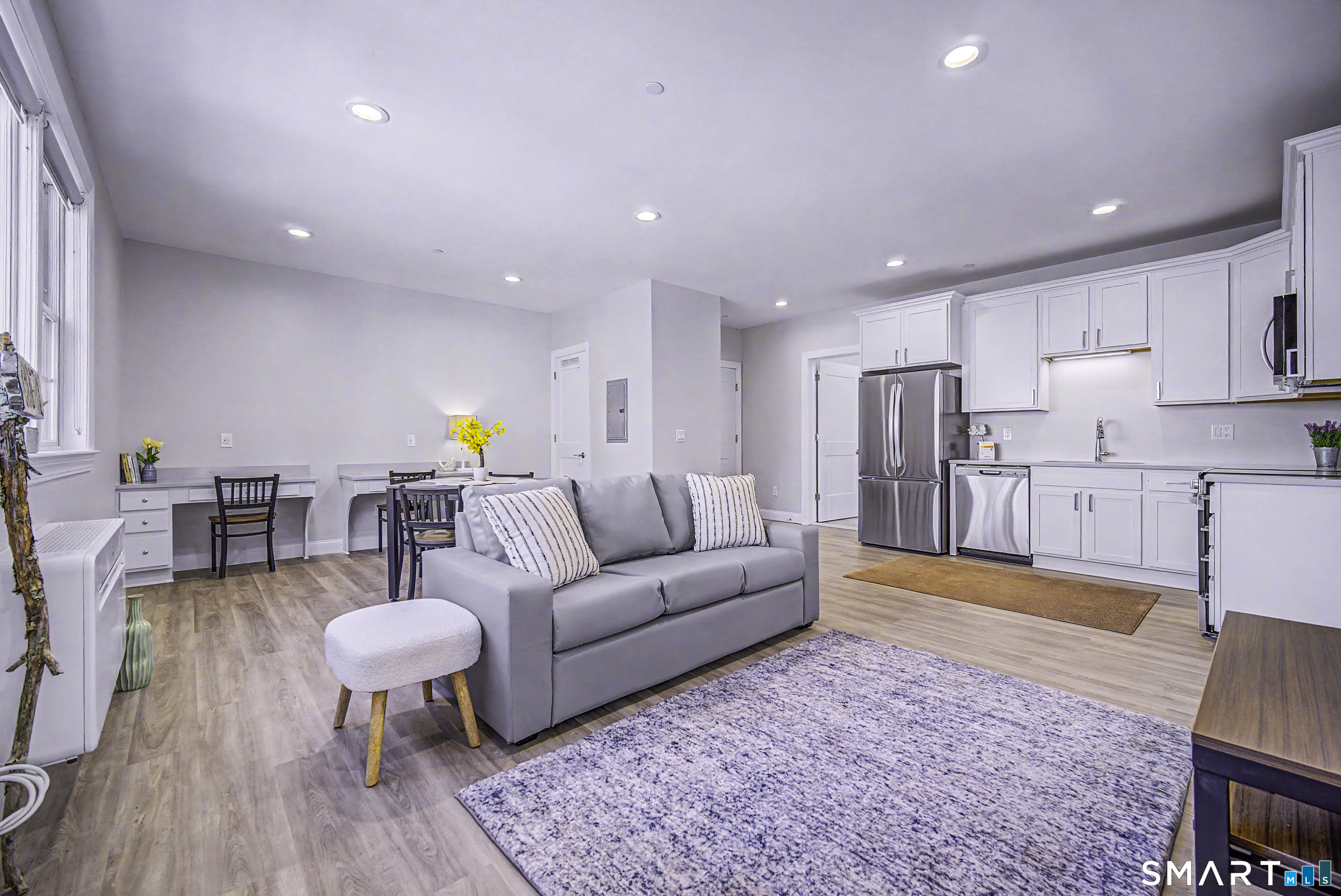 804 Main 401/416 Street Property Photo 11