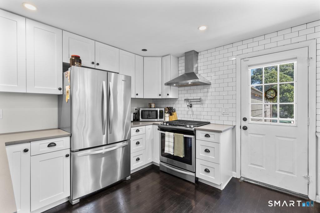 50 Bulmer Drive Property Photo 17
