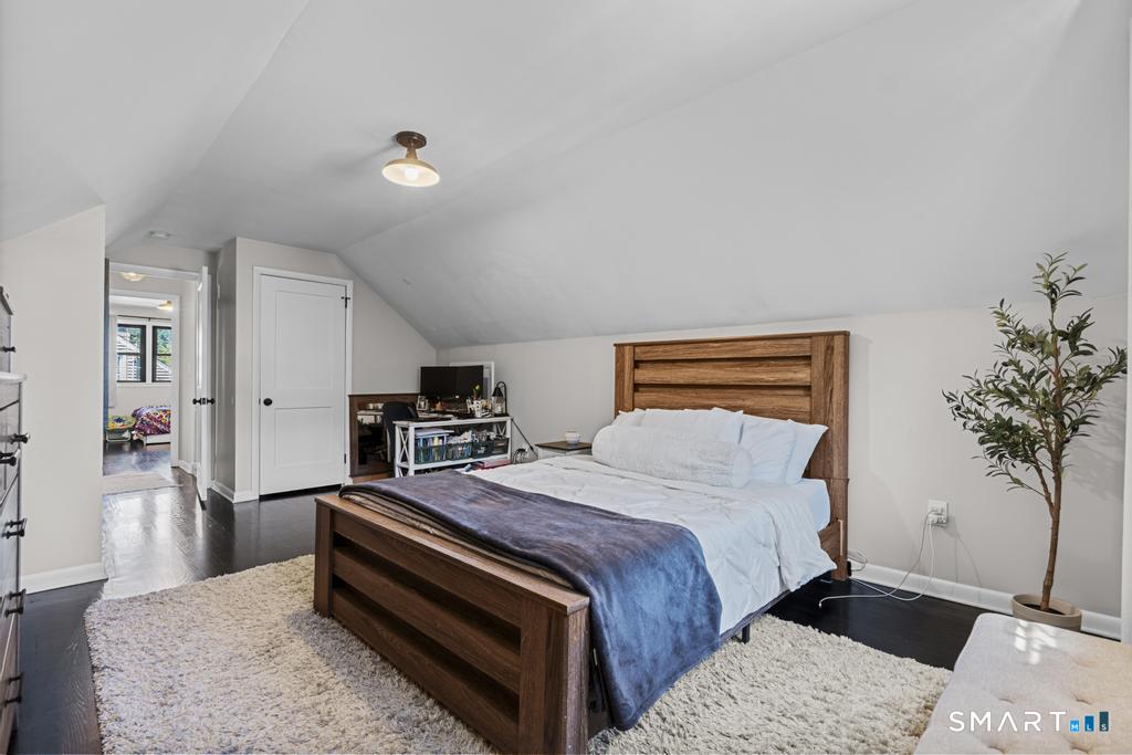 50 Bulmer Drive Property Photo 25