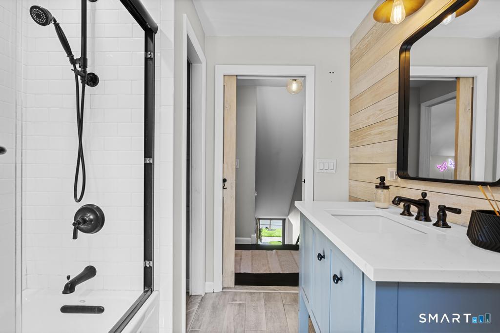 50 Bulmer Drive Property Photo 32