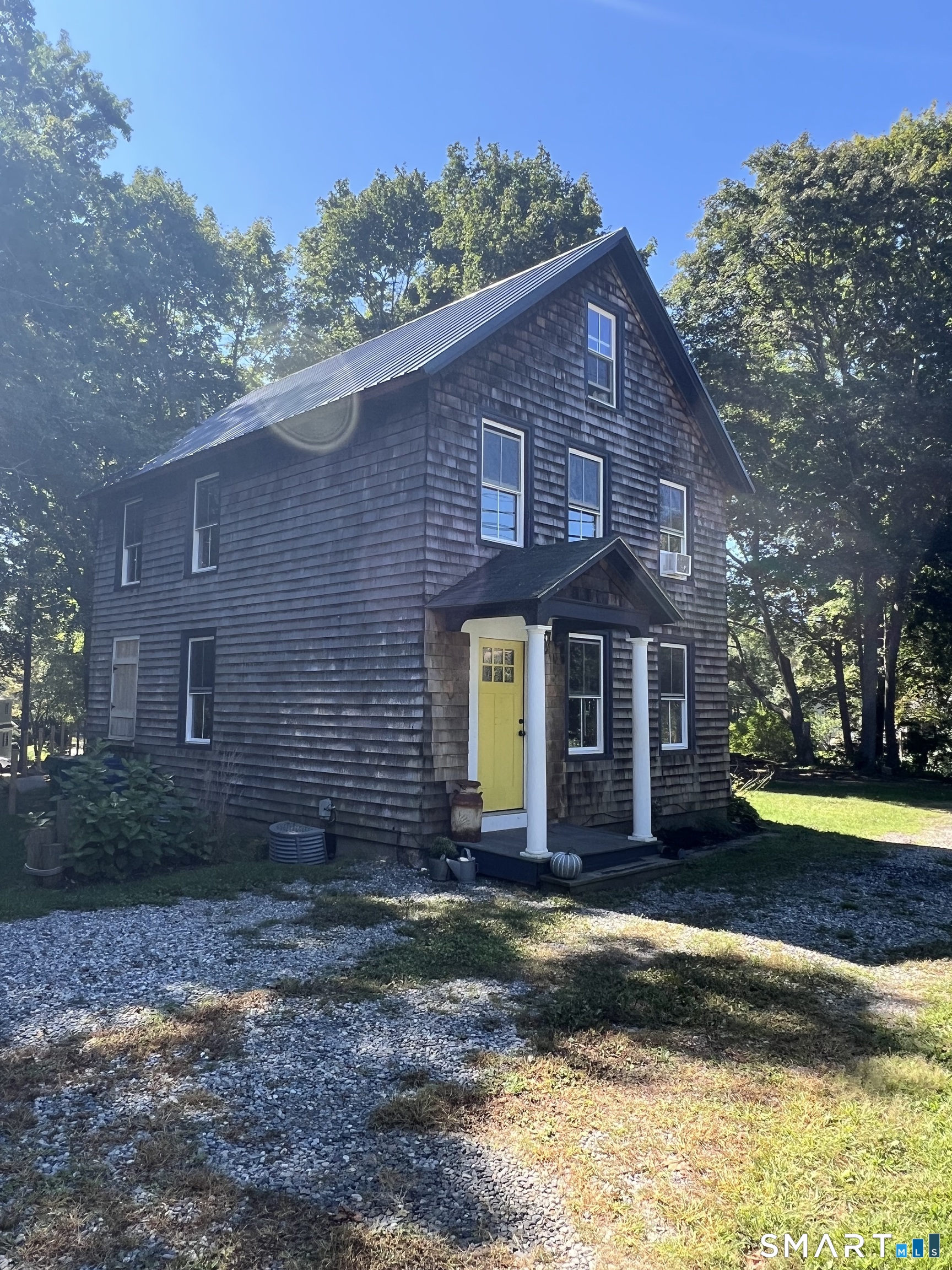 122 Rope Ferry Road Property Photo 1