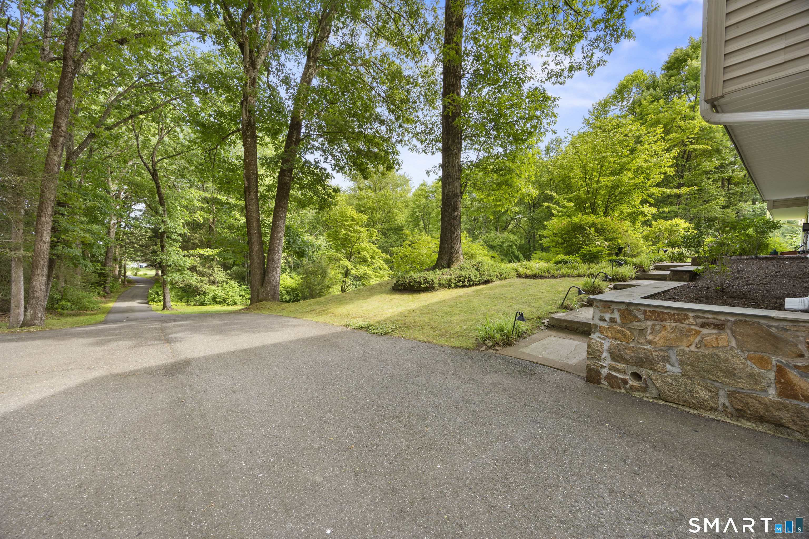 225 Timber Lane Property Photo 36