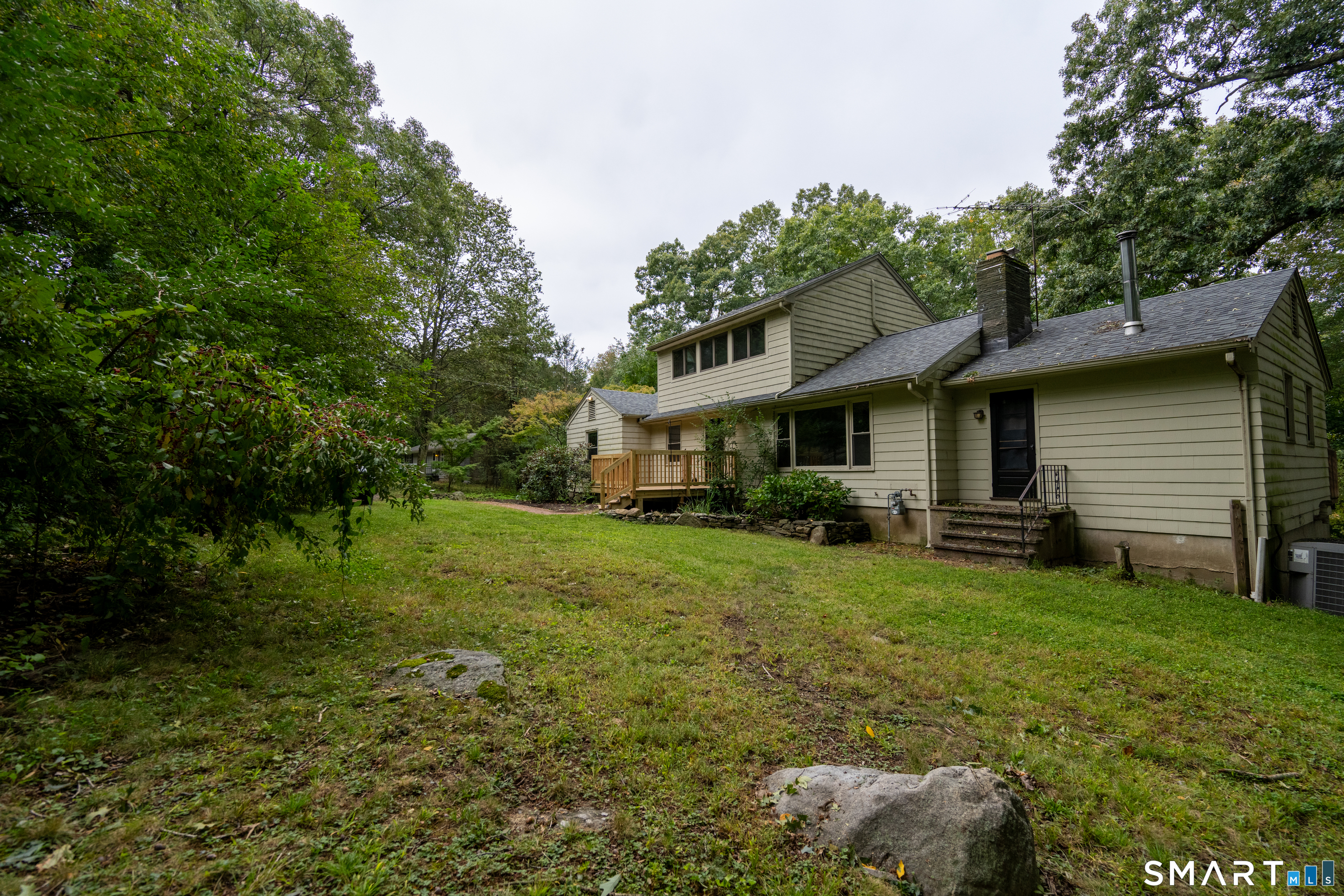 1149 Warner Hill Road Property Photo 4
