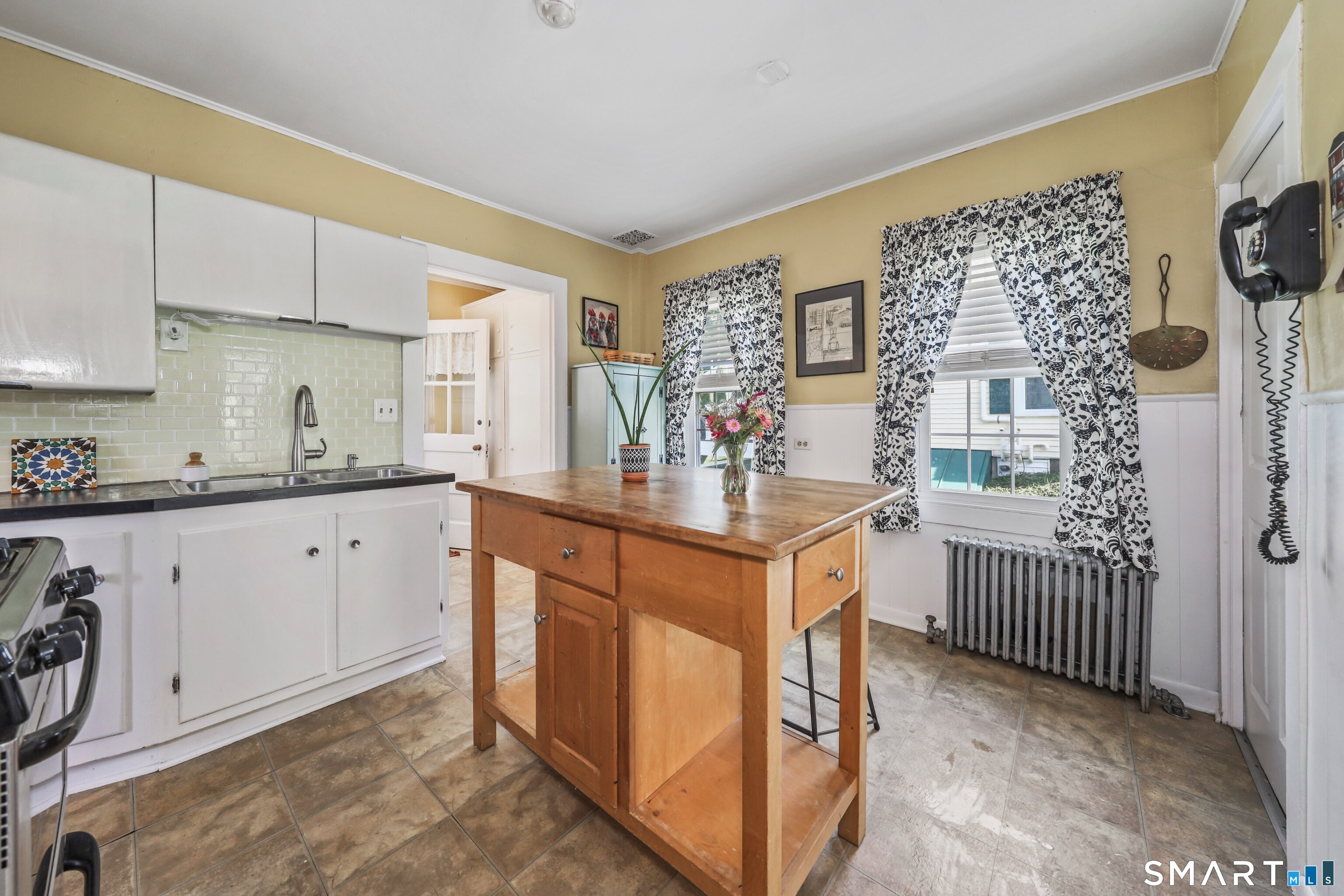 229 Jackson Street Property Photo 12