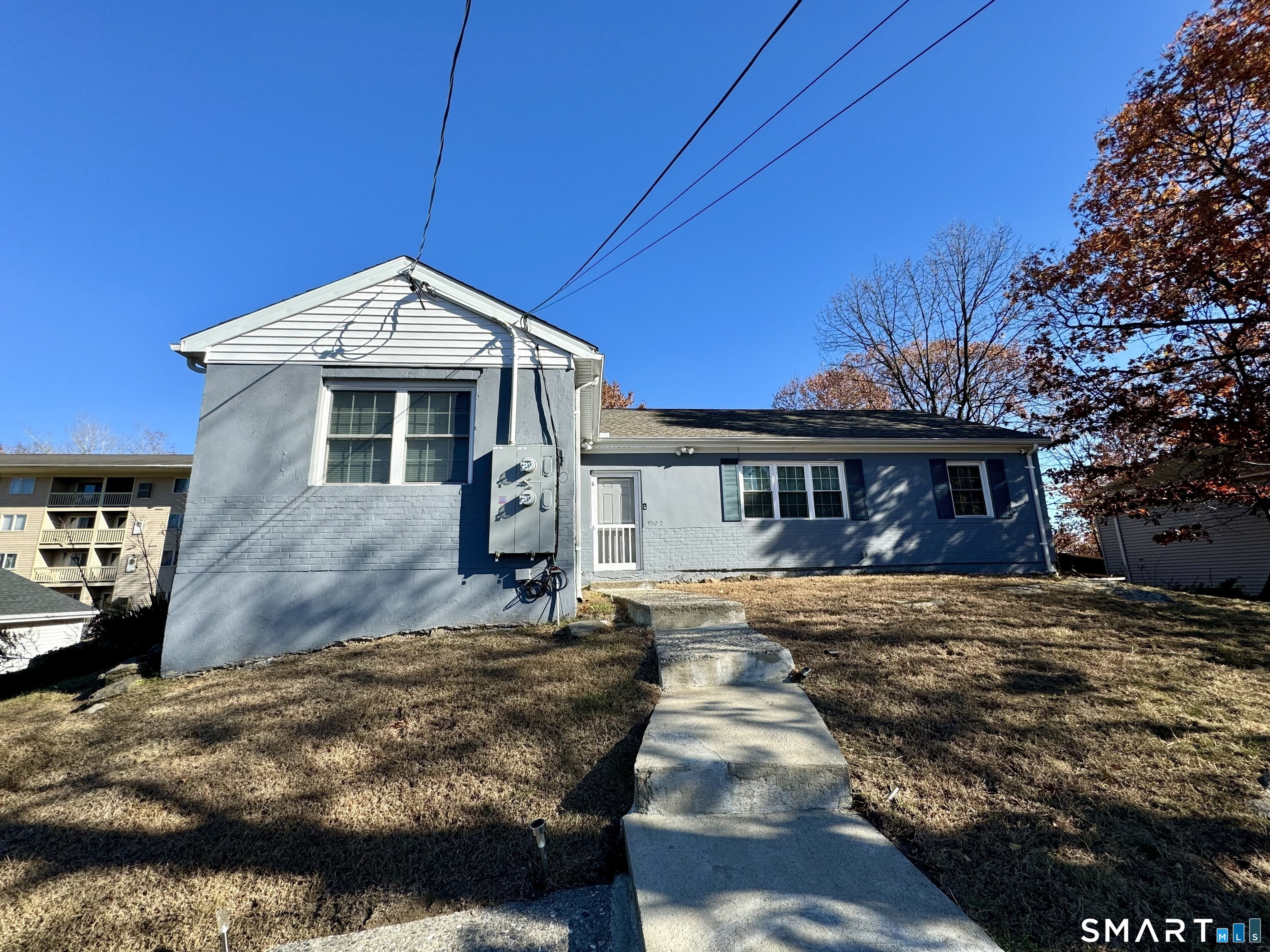 950 Lindley Street Property Photo 1