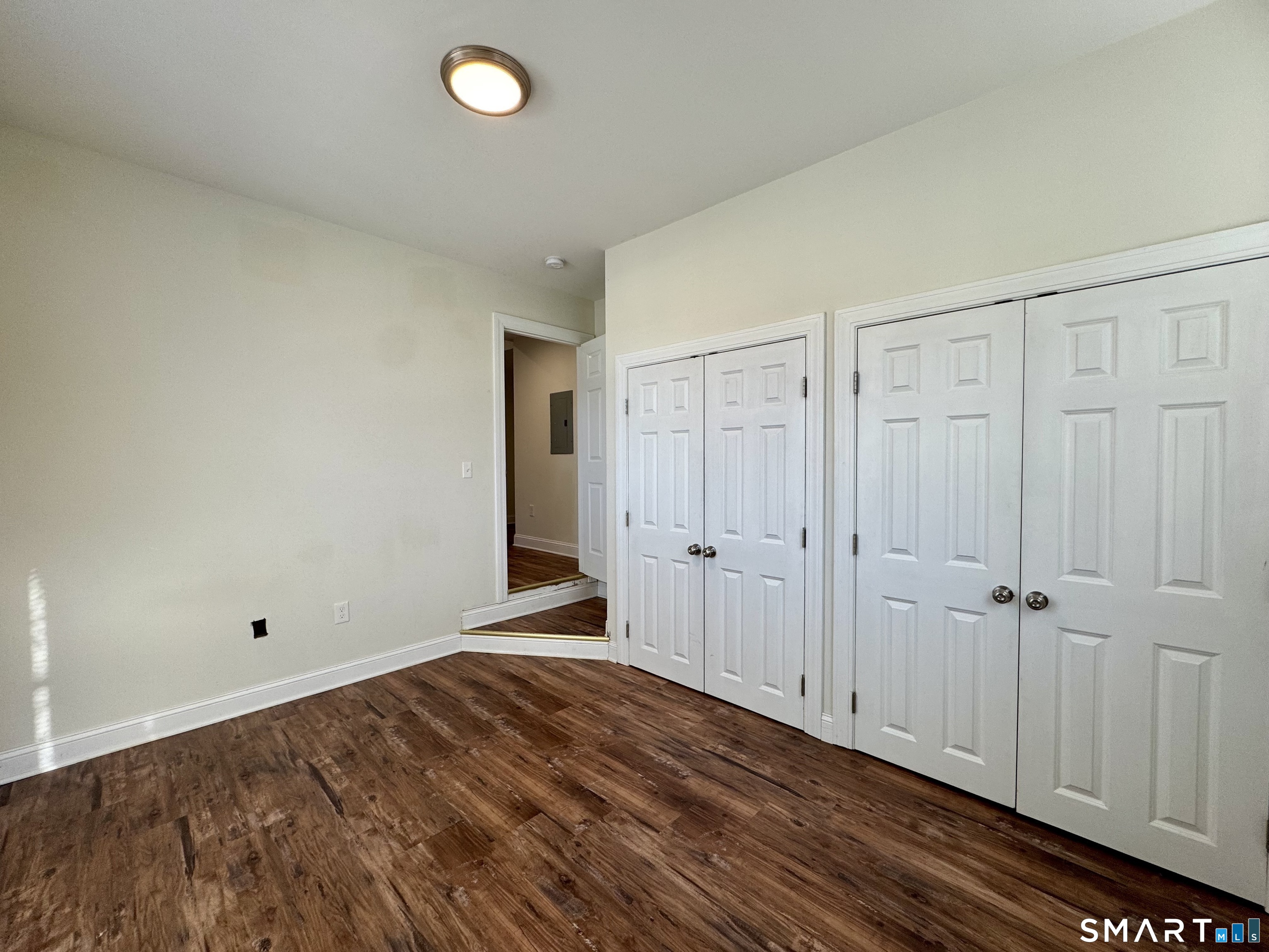 950 Lindley Street Property Photo 14