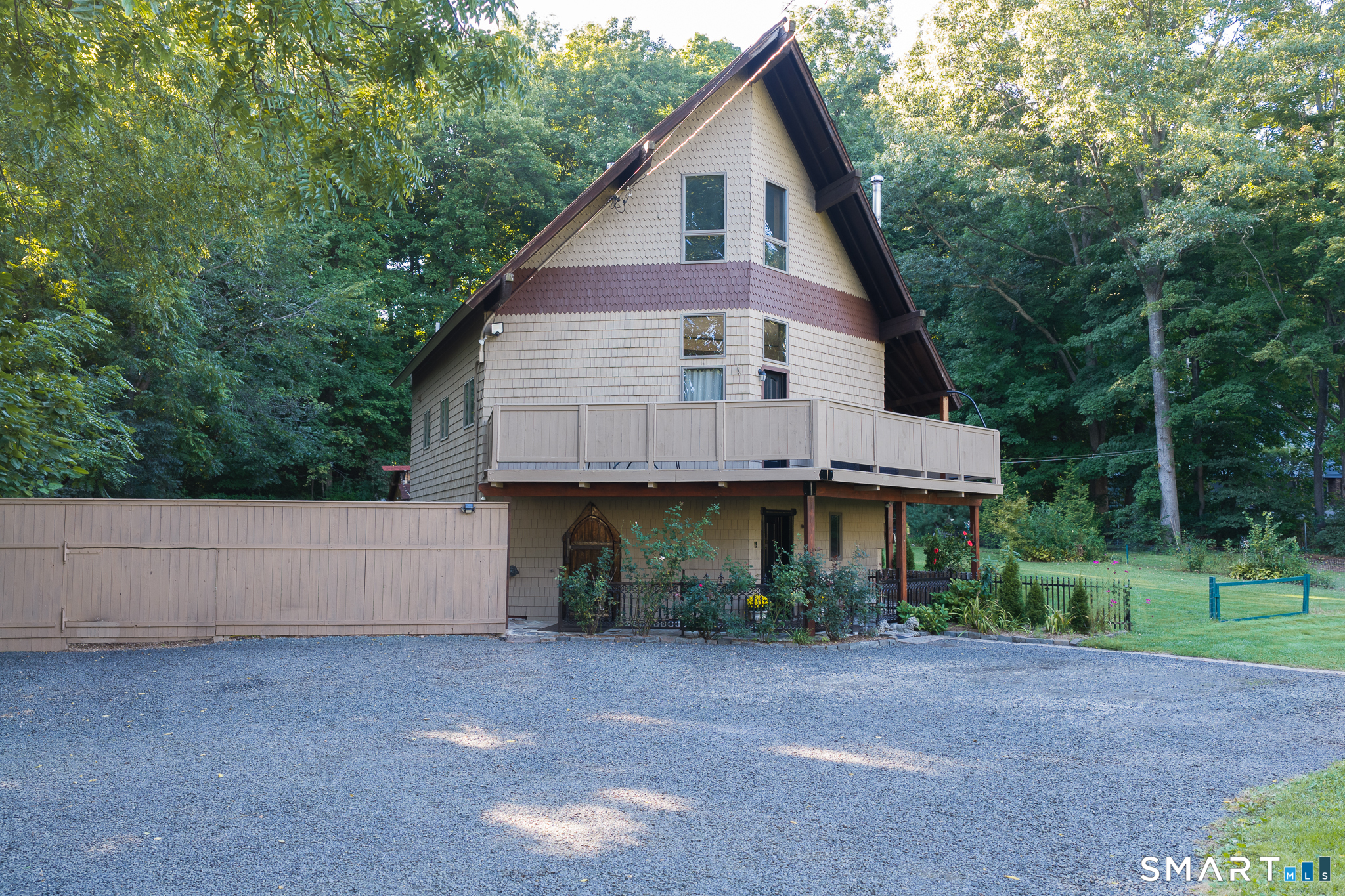 270 Summer Street Property Photo 1