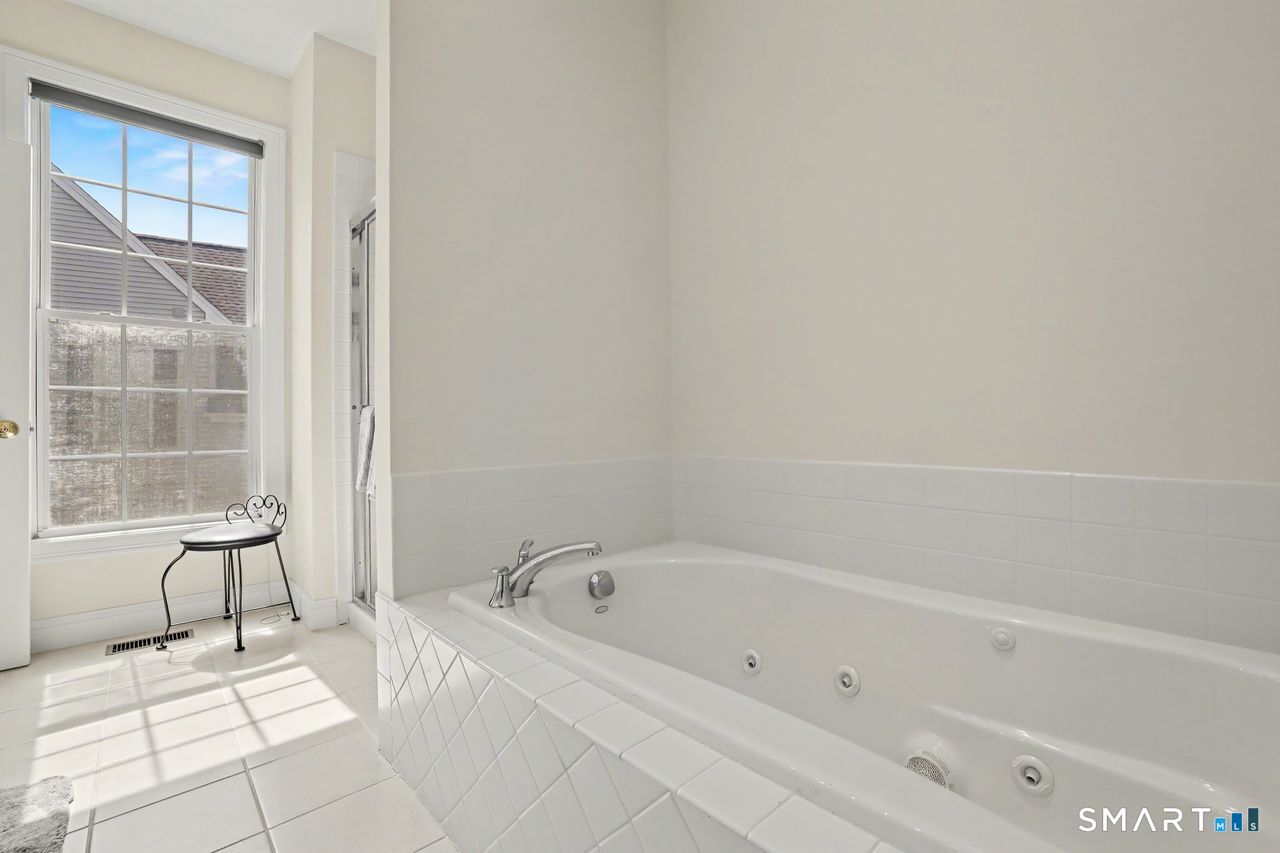 13 Kenington 13 Road Property Photo 18