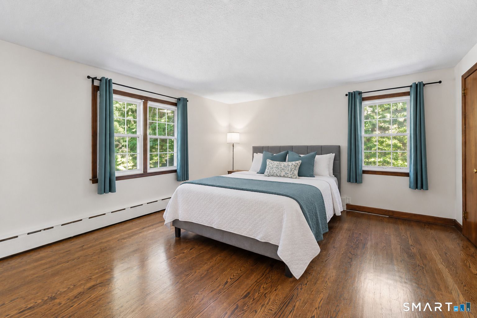 25 Hampshire Drive Property Photo 14