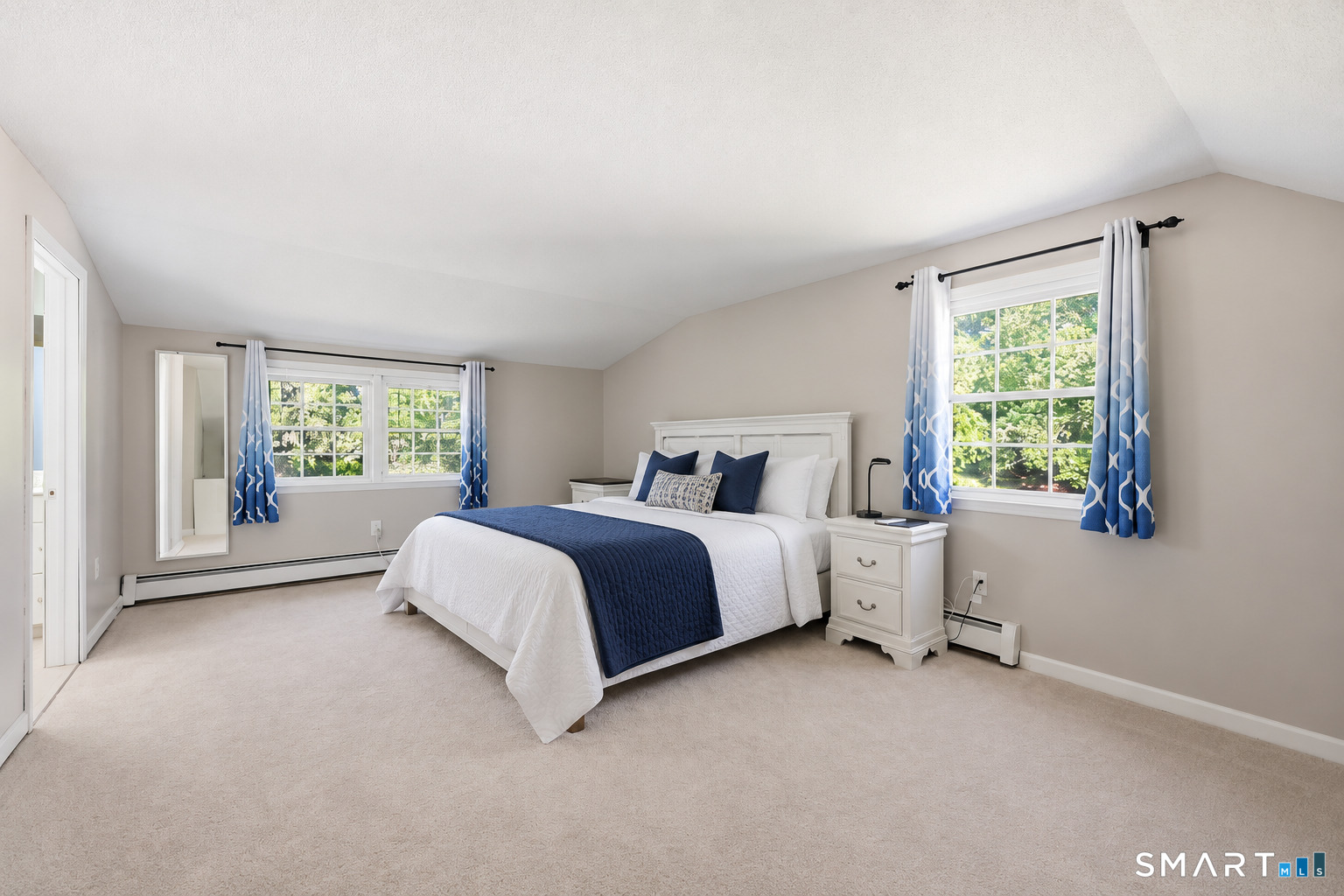 25 Hampshire Drive Property Photo 17
