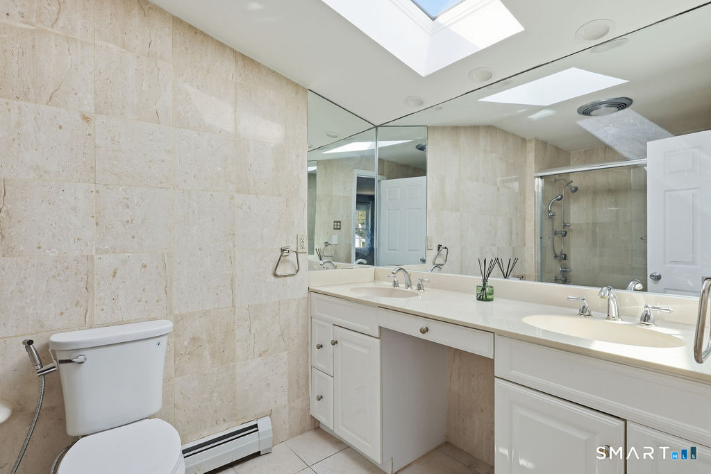 25 Hampshire Drive Property Photo 24