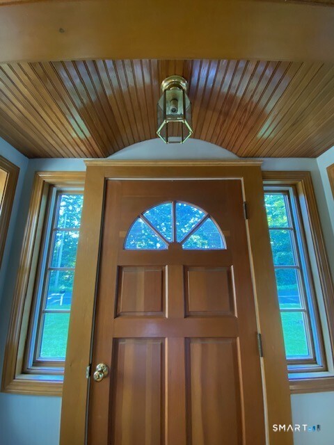 72 Willow Street Property Photo 8