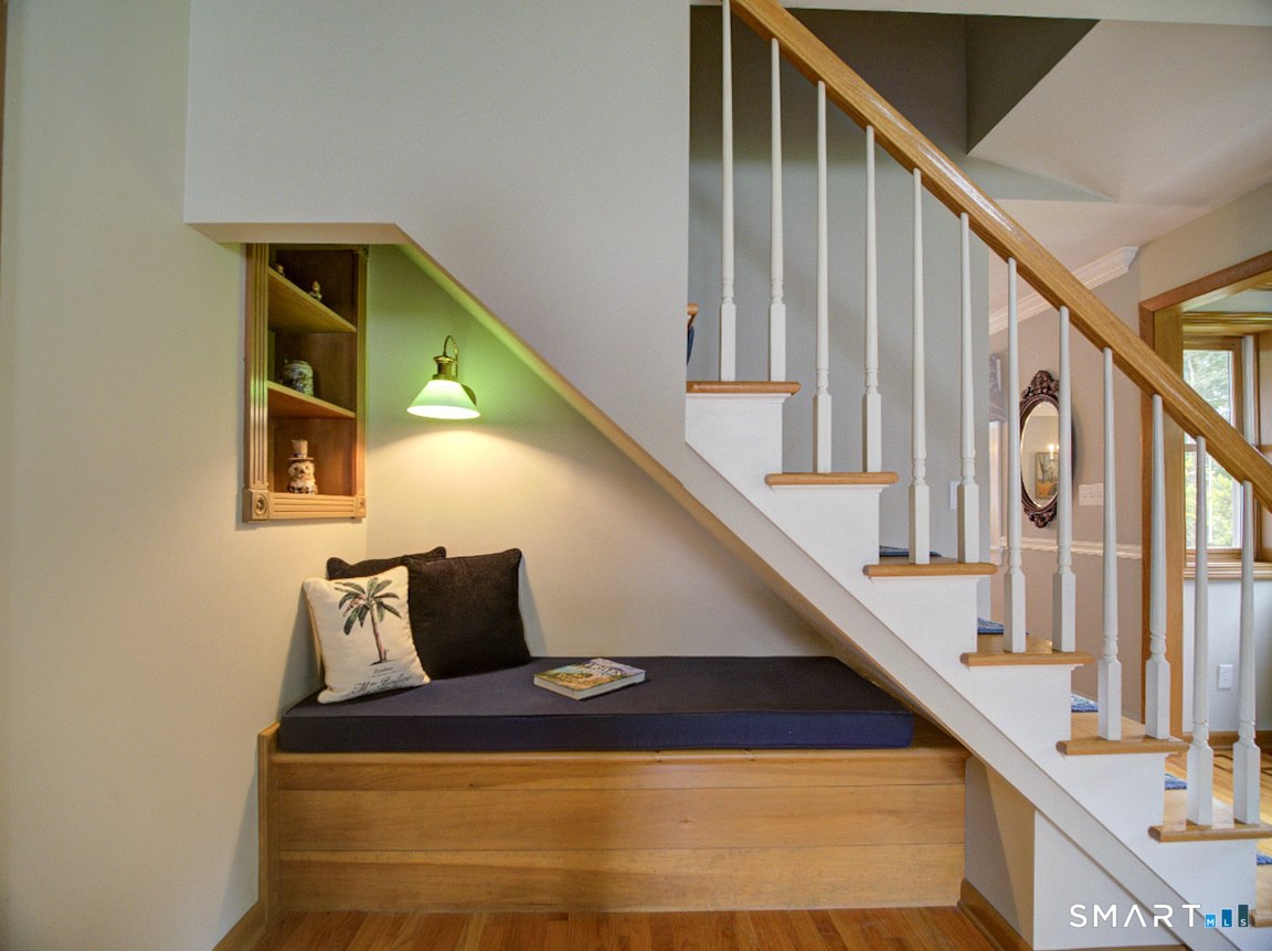 72 Willow Street Property Photo 14