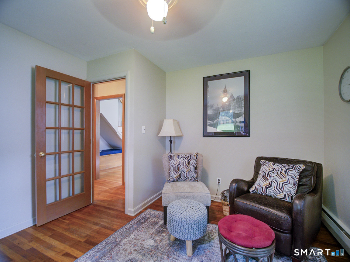 72 Willow Street Property Photo 18
