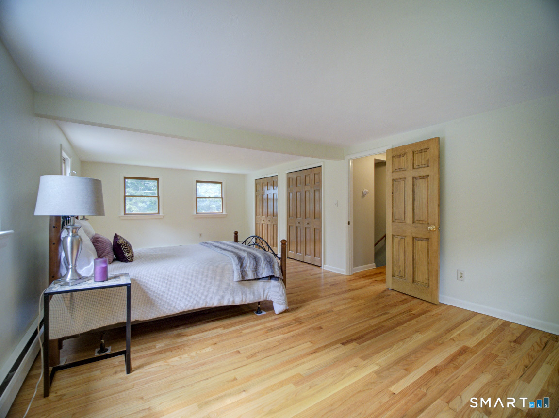 72 Willow Street Property Photo 22