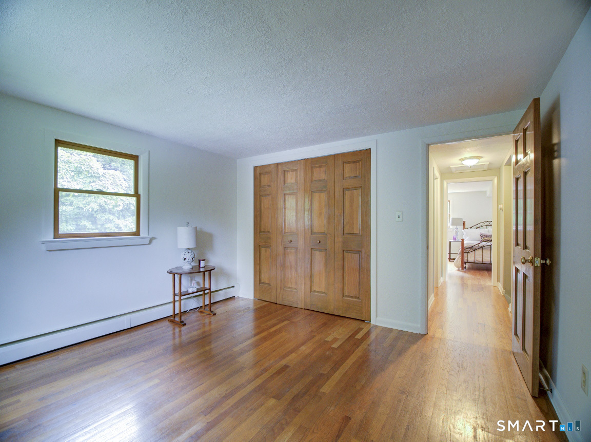 72 Willow Street Property Photo 31