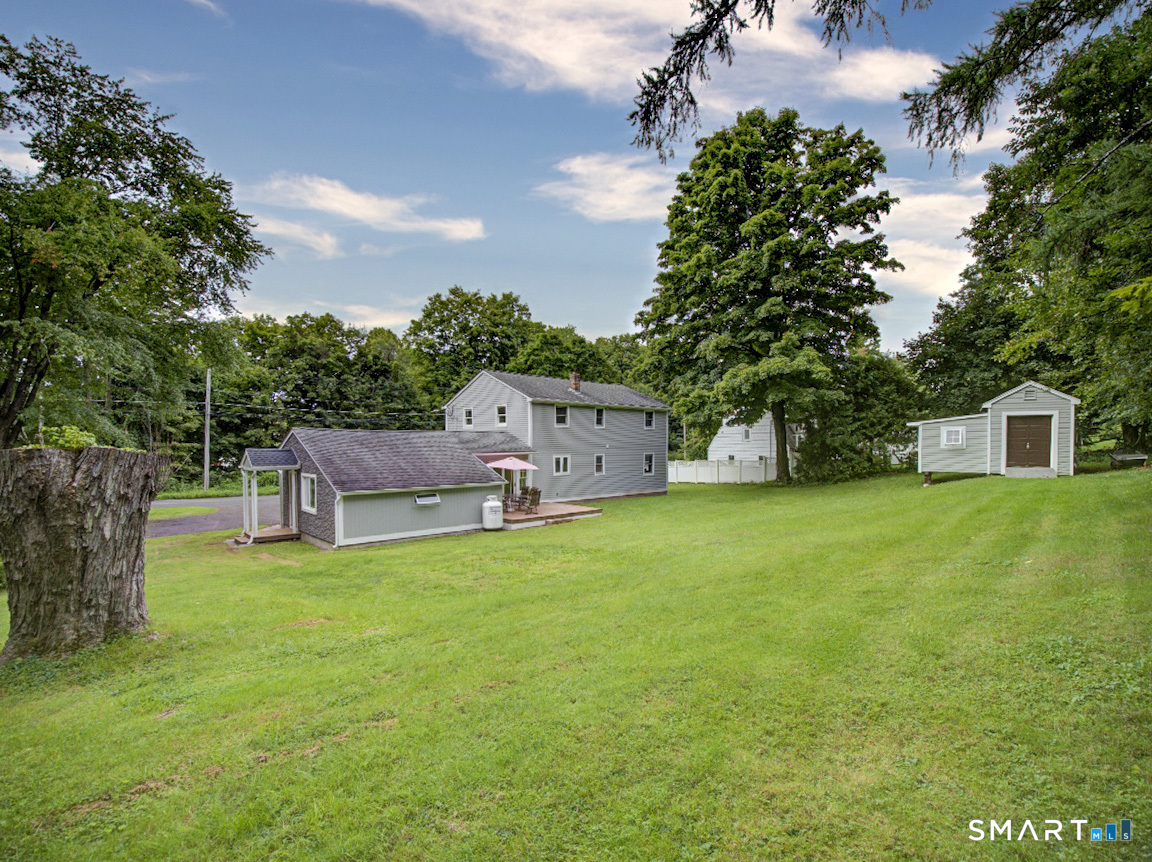 72 Willow Street Property Photo 35