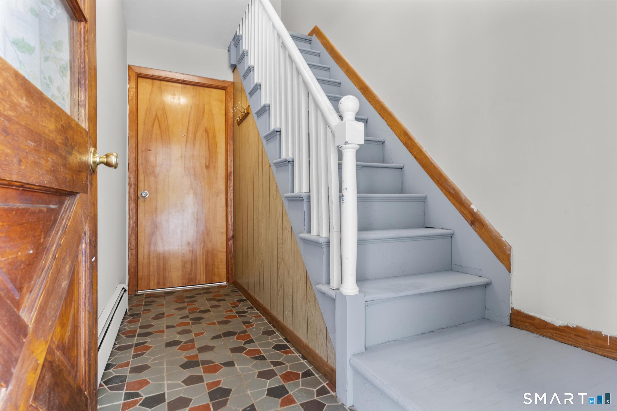 105 Spring Street Property Photo 25