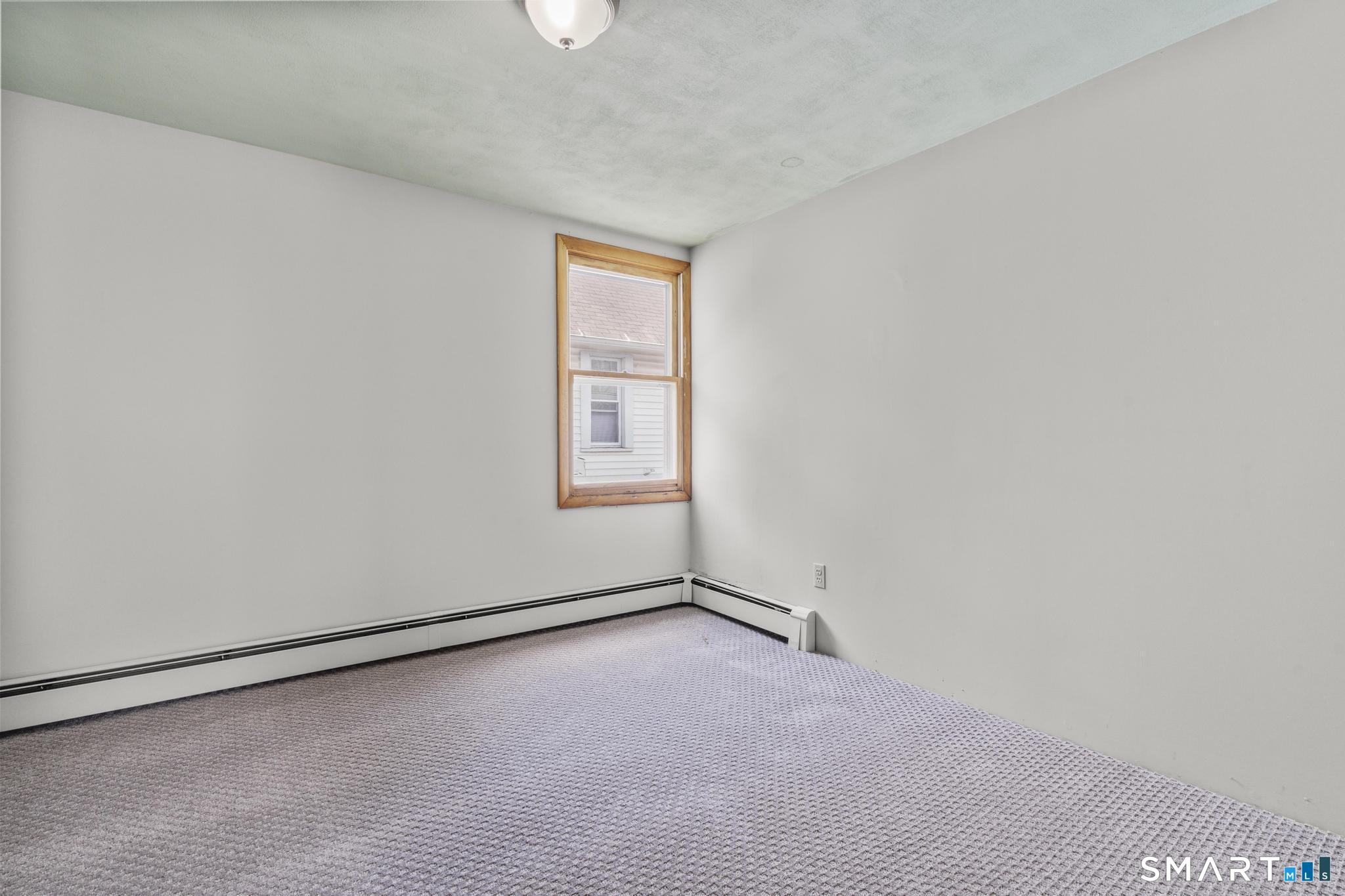 105 Spring Street Property Photo 35