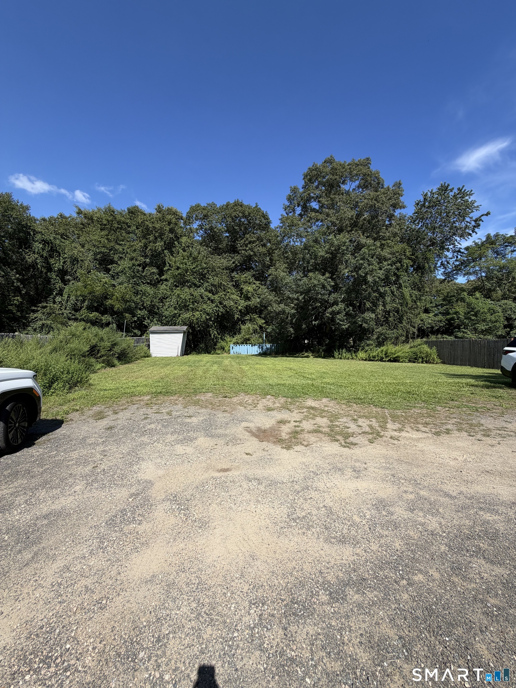 163 Pennsylvania Avenue Property Photo 3
