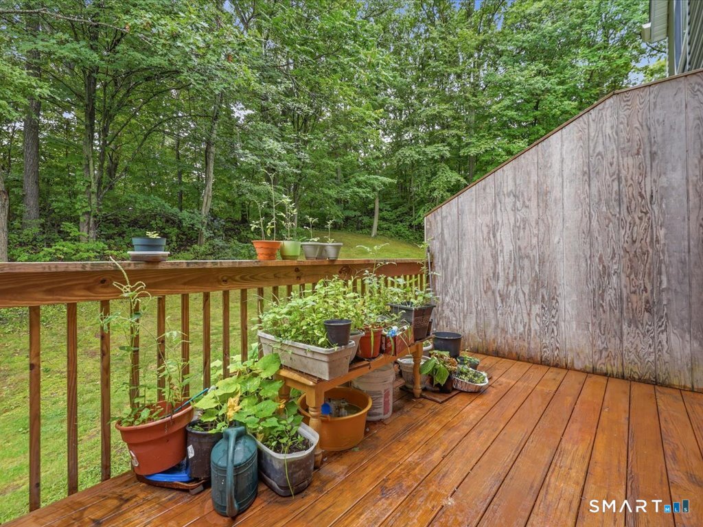 1423 Quinnipiac 209 Avenue Property Photo 7