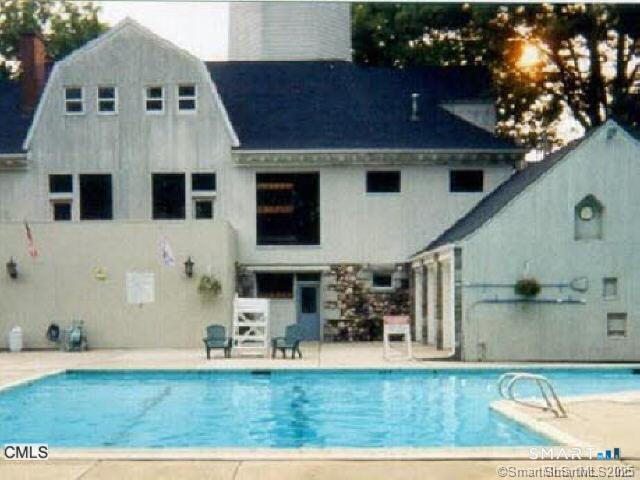 18 Cook Close Property Photo 2