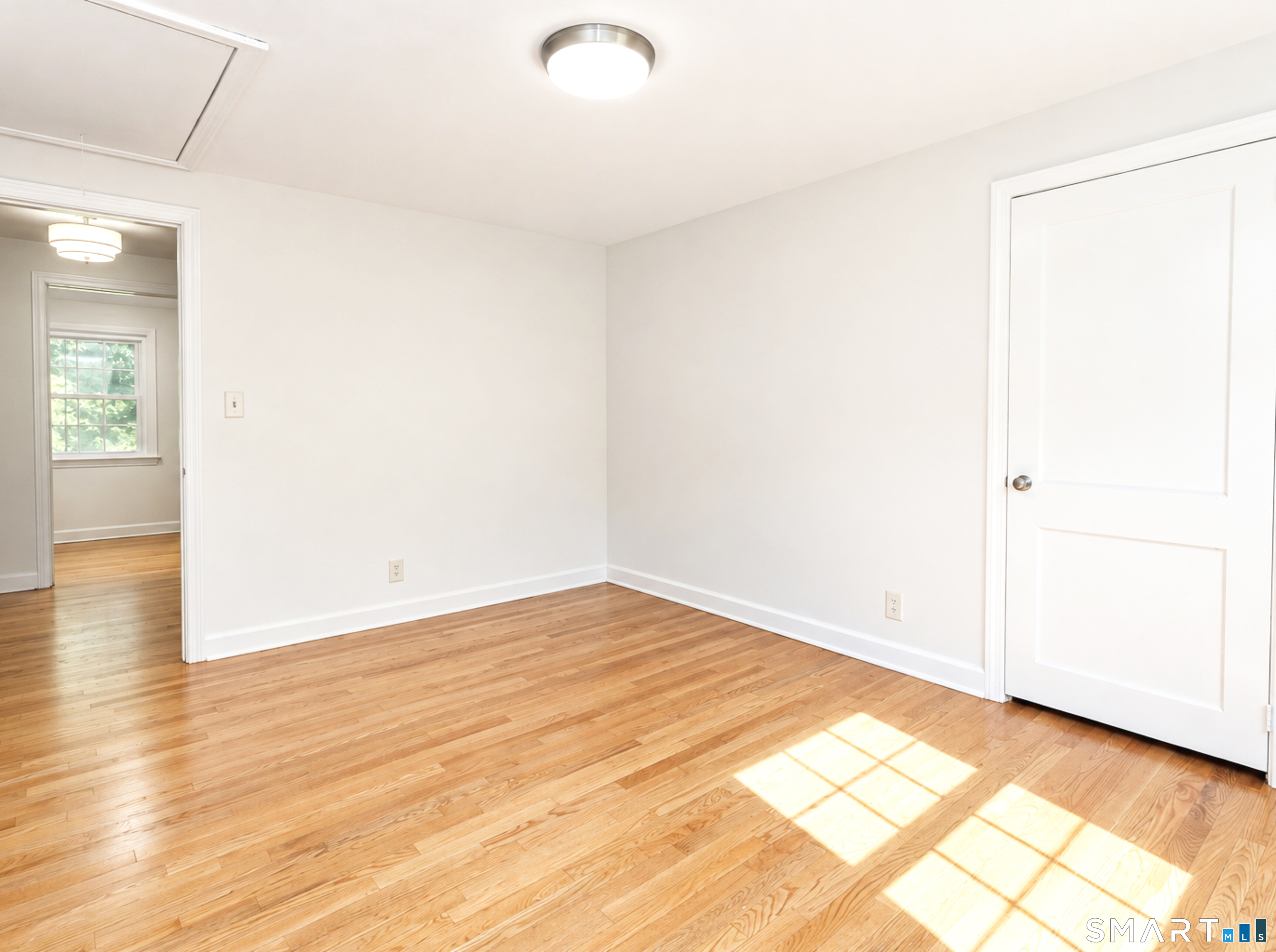 55 Sylvan Street Property Photo 24