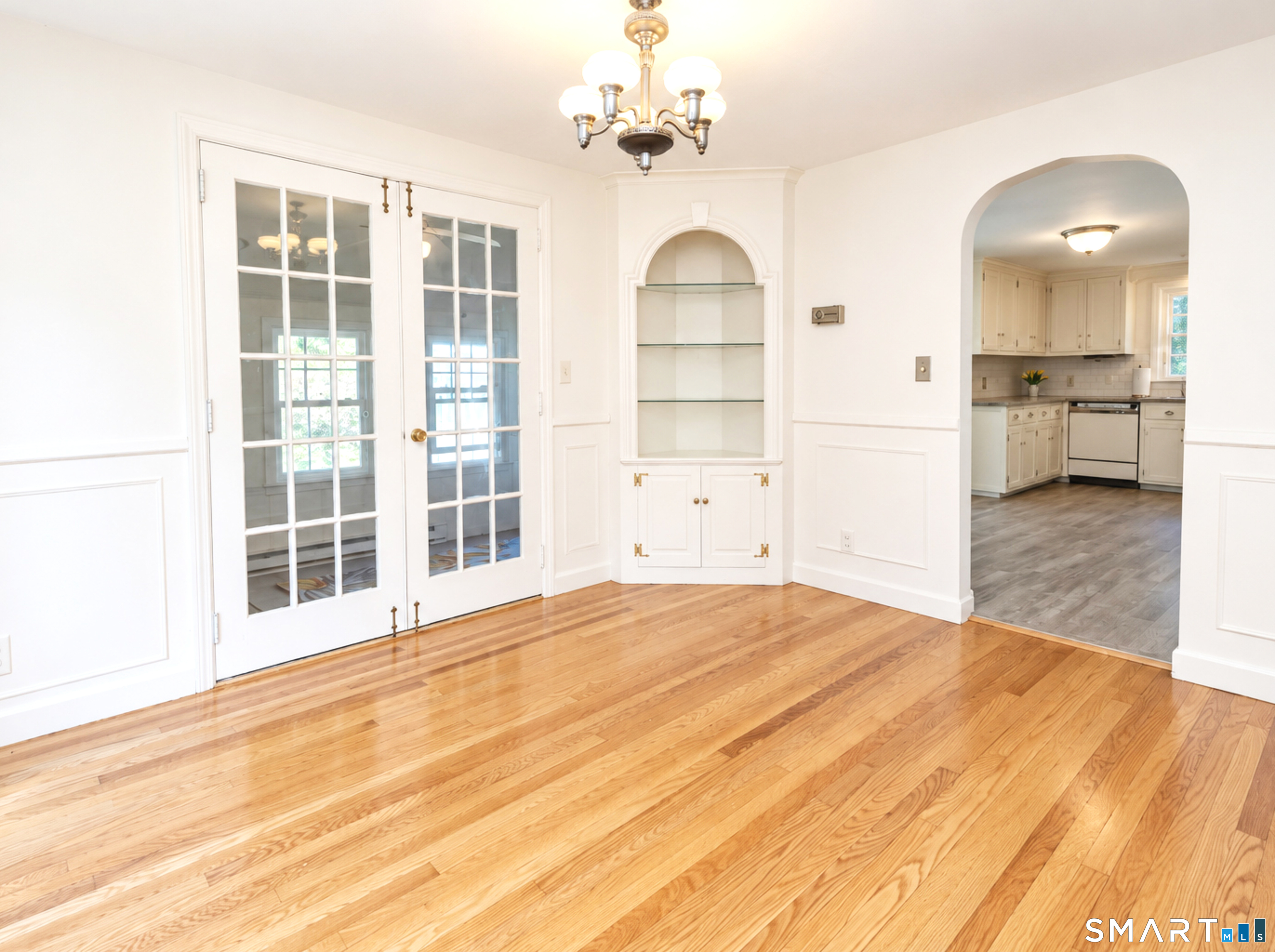 55 Sylvan Street Property Photo 29
