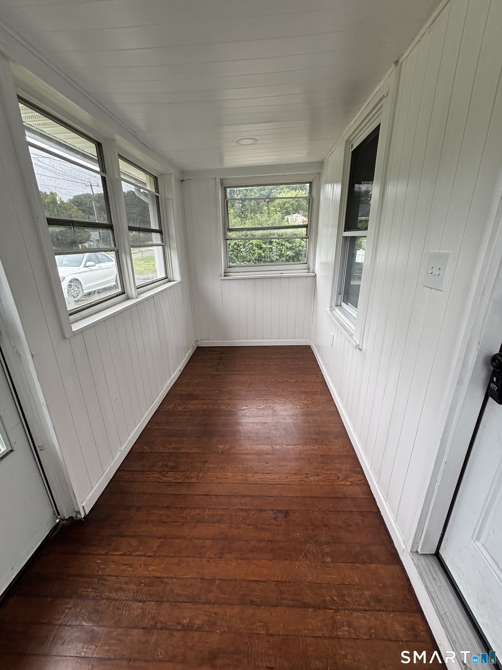 170 Short Beach Road Property Photo 8