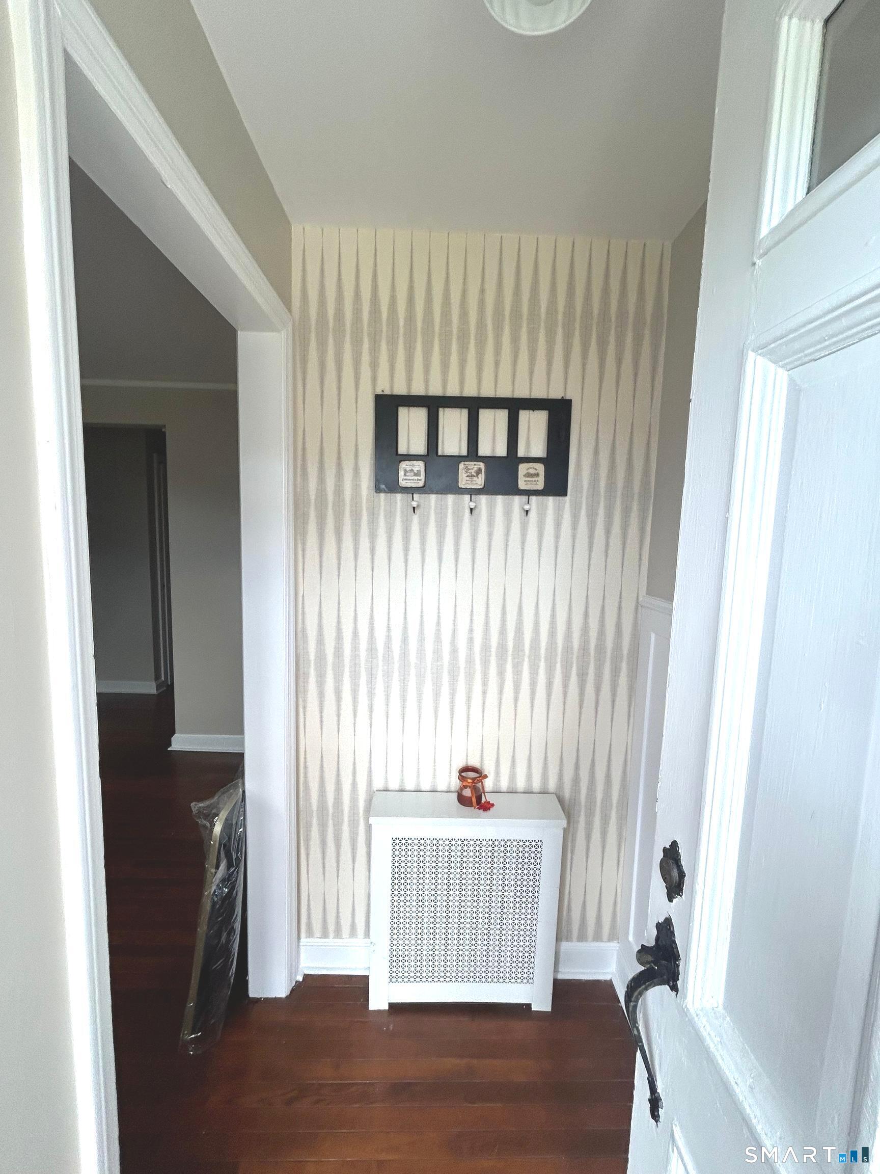 2475 Summer 1g Street Property Photo 2