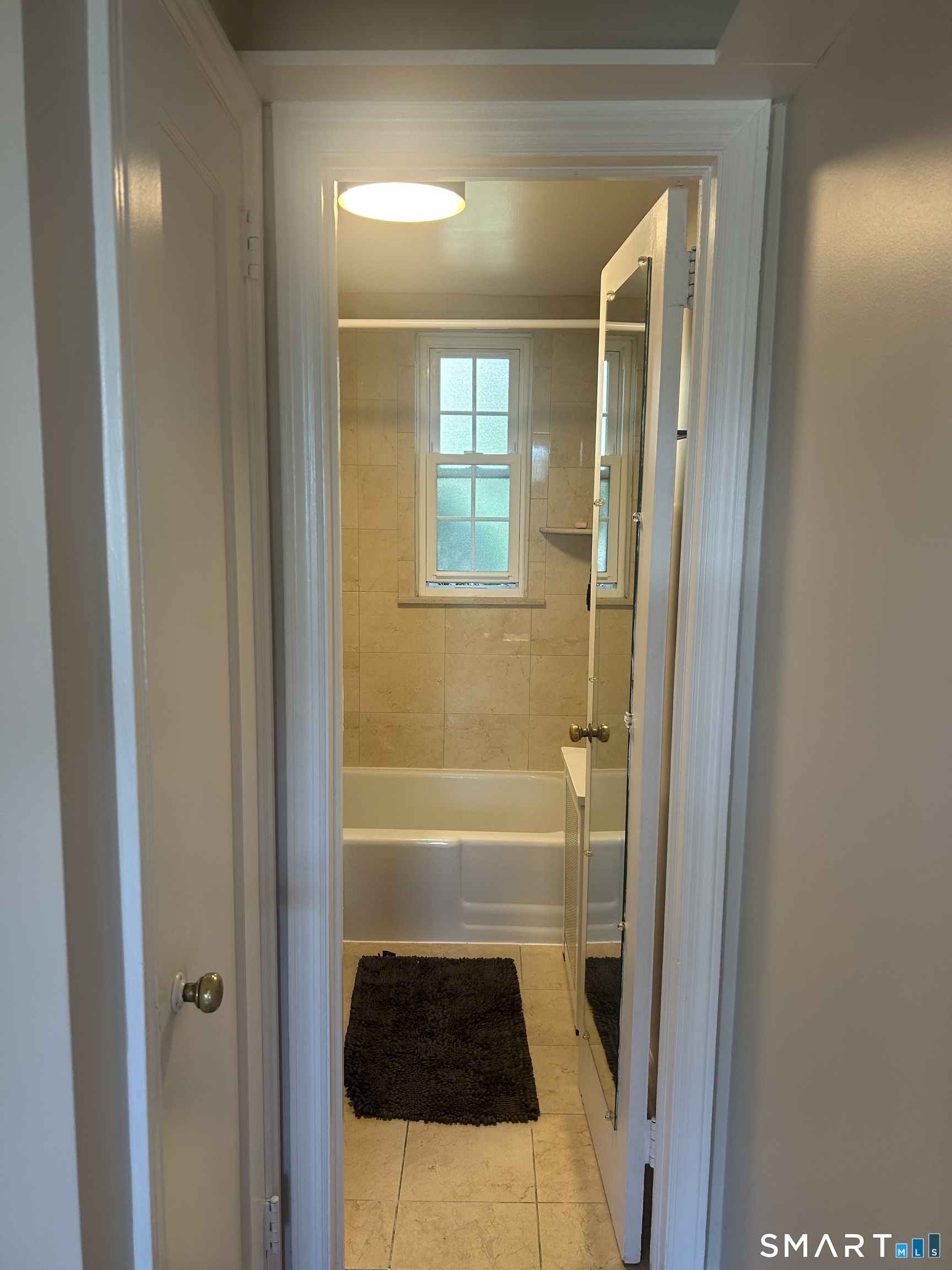 2475 Summer 1g Street Property Photo 13