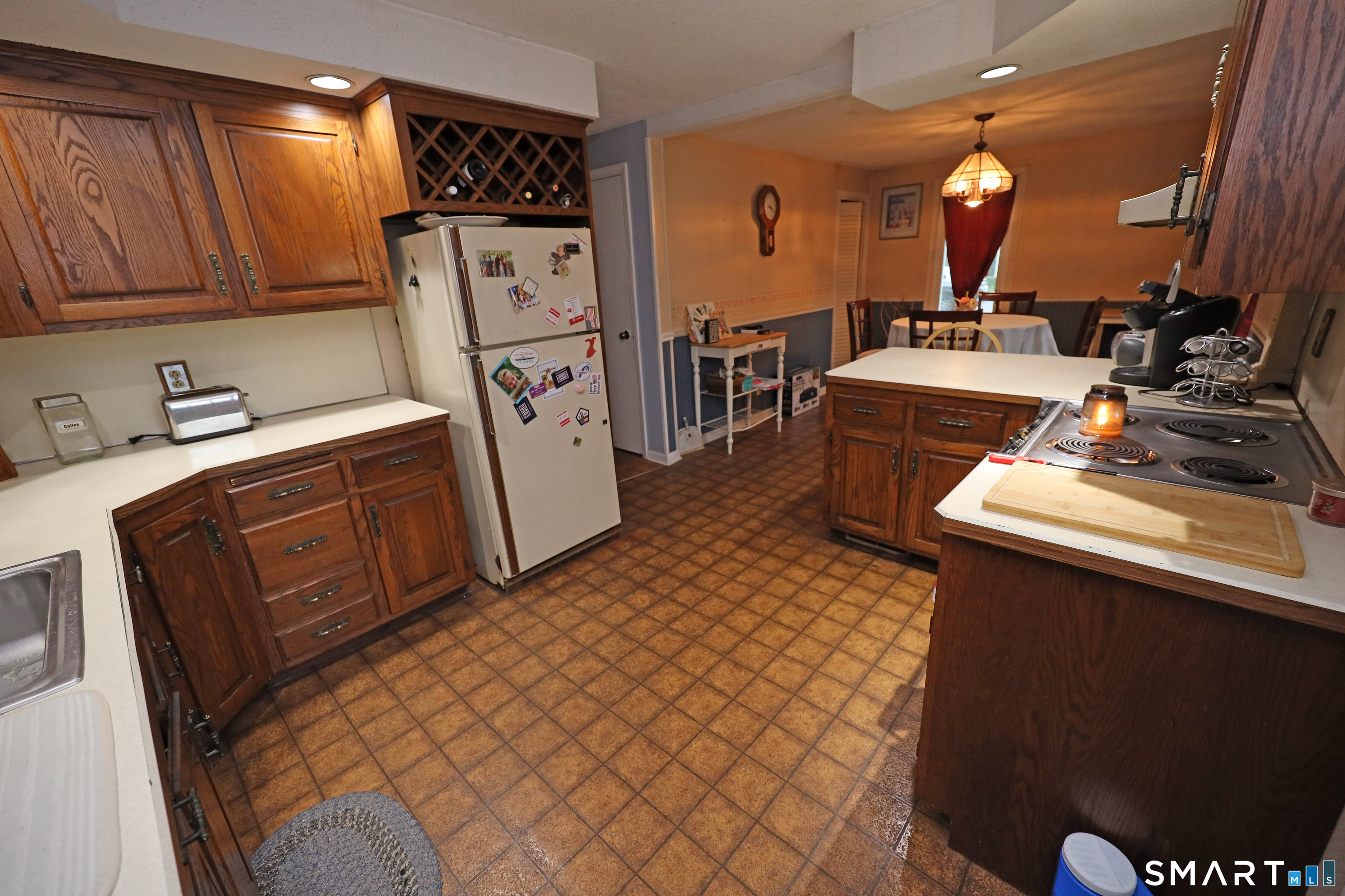 224 Abbotsford Avenue Property Photo 3