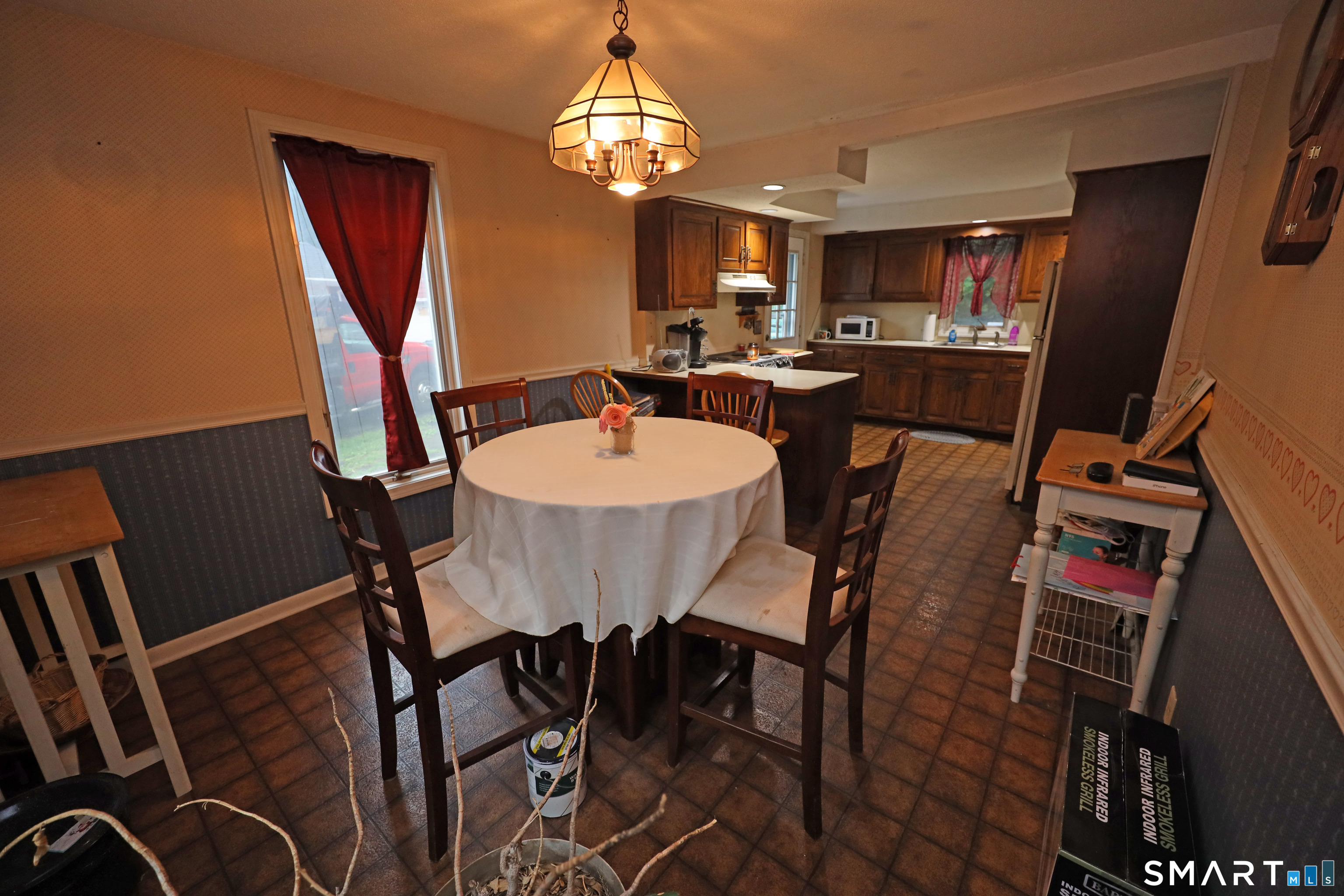 224 Abbotsford Avenue Property Photo 5