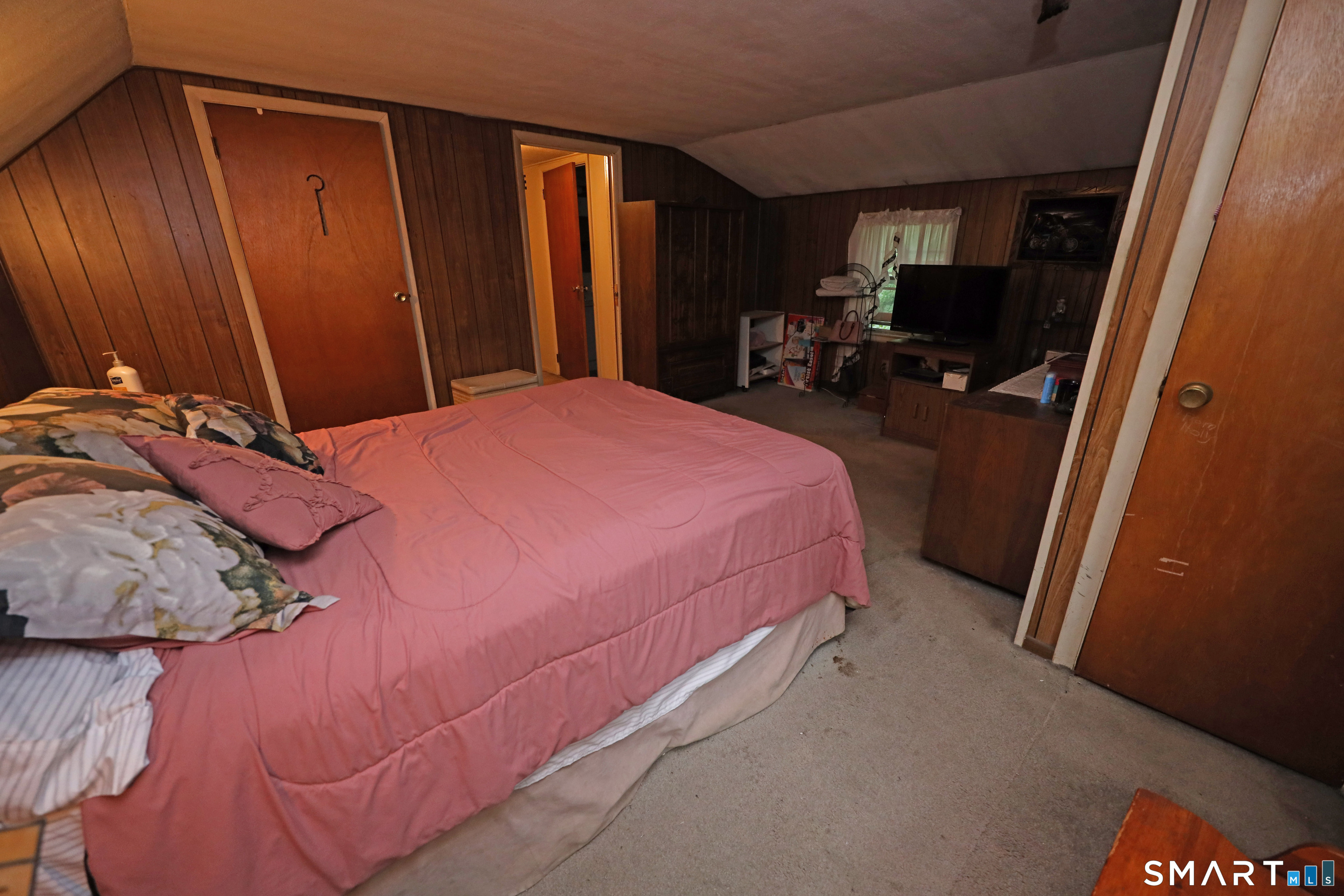 224 Abbotsford Avenue Property Photo 11