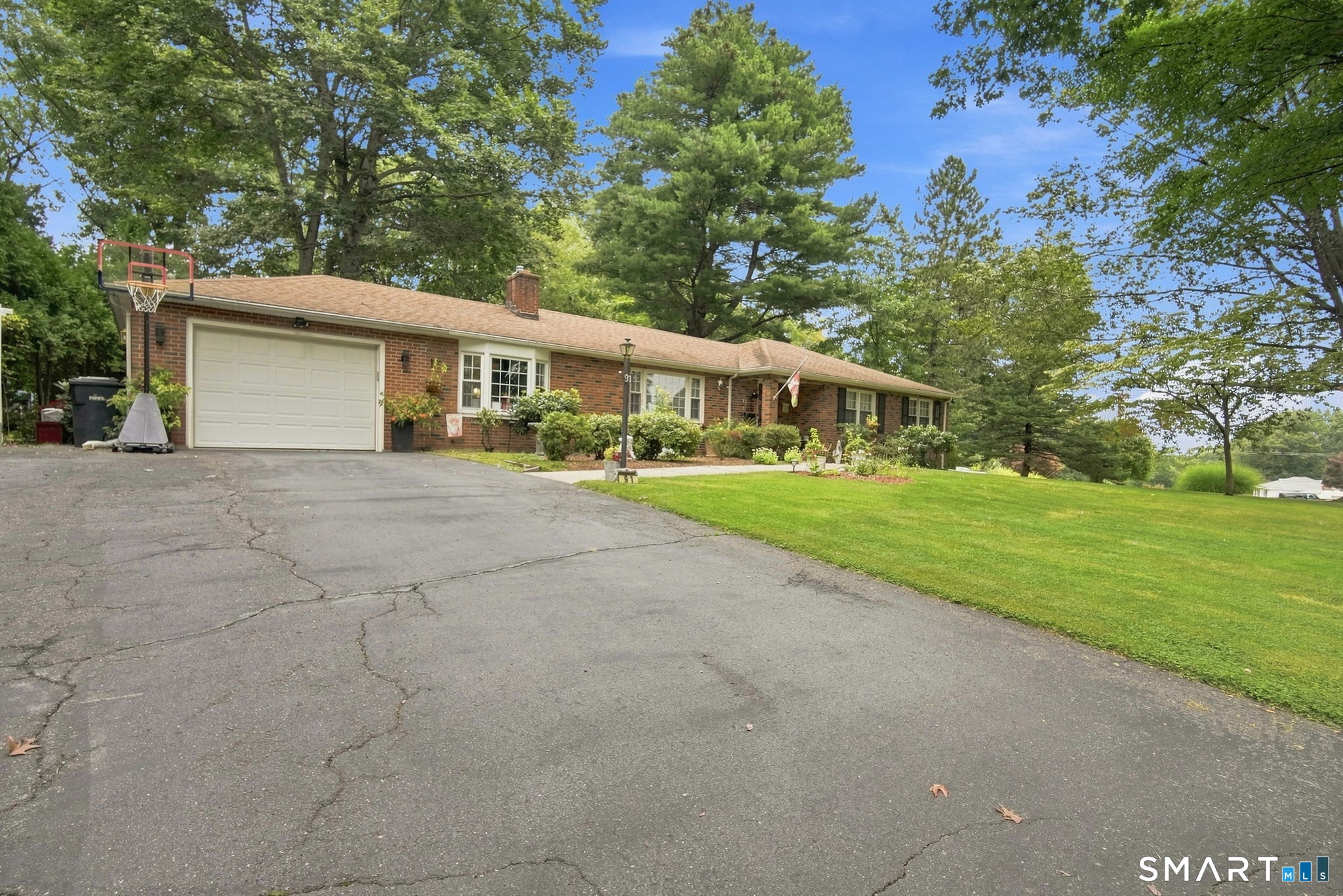 91 Forest Drive Property Photo 1