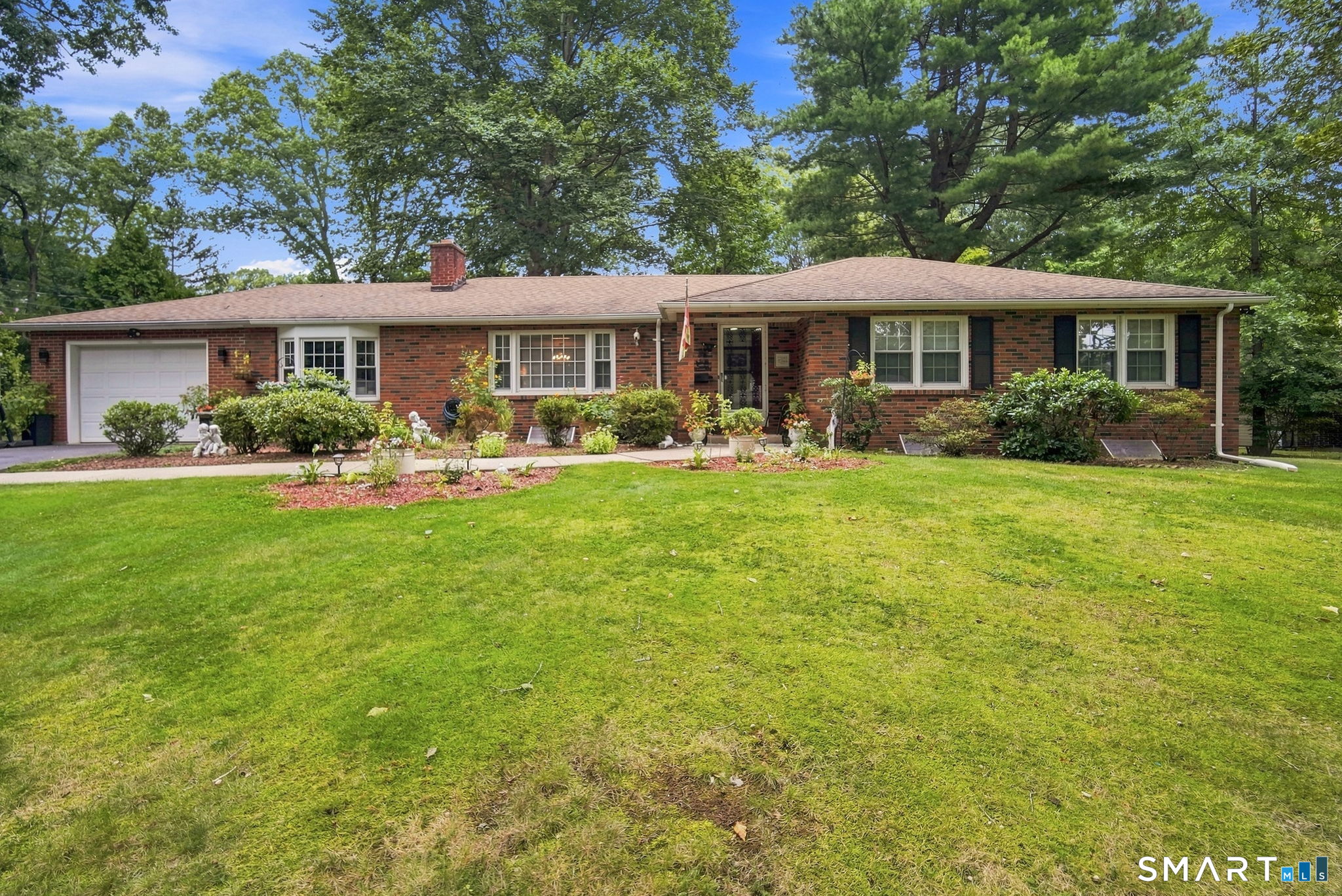91 Forest Drive Property Photo 3