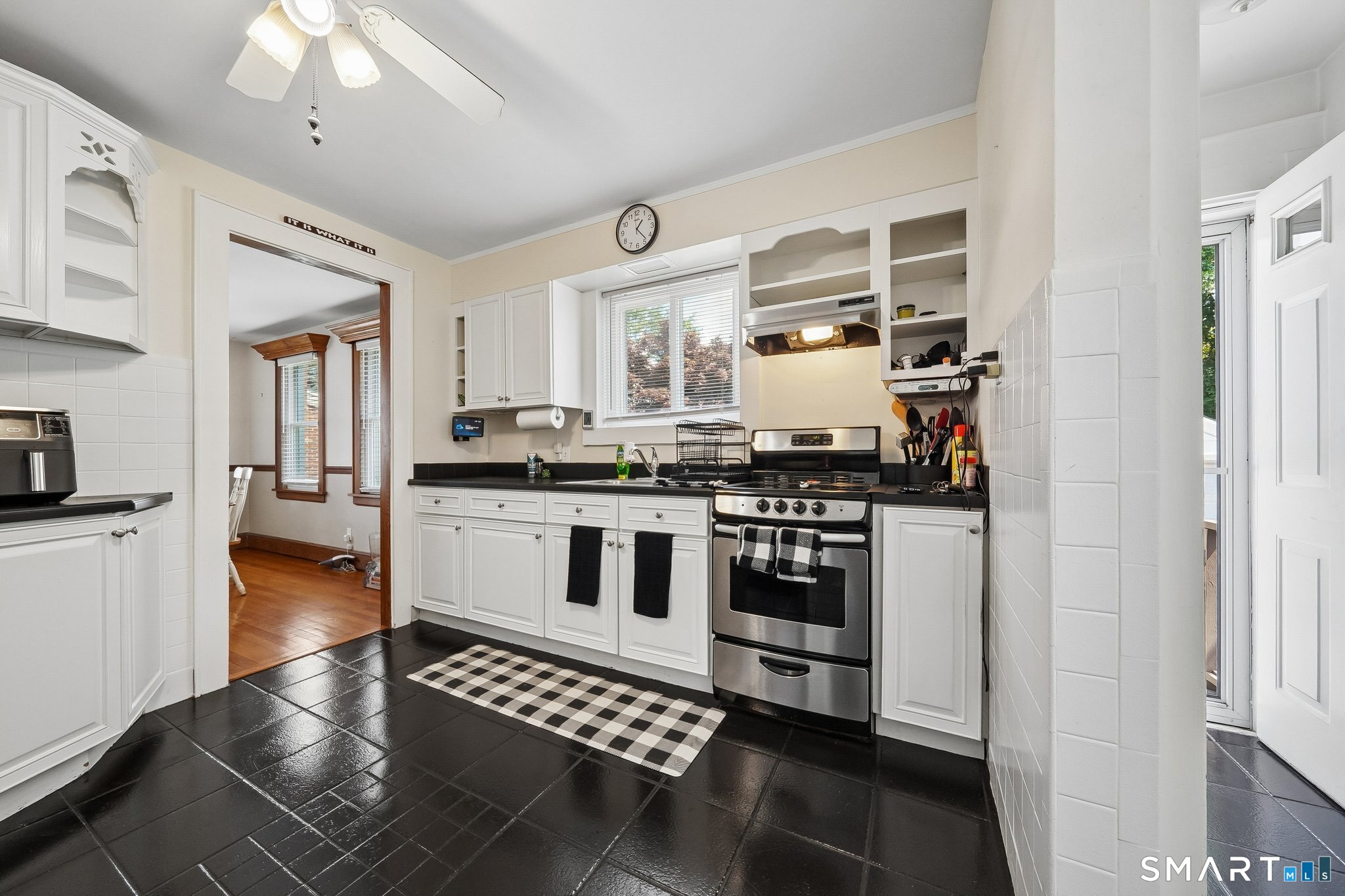 320 Swanson Avenue Property Photo 10
