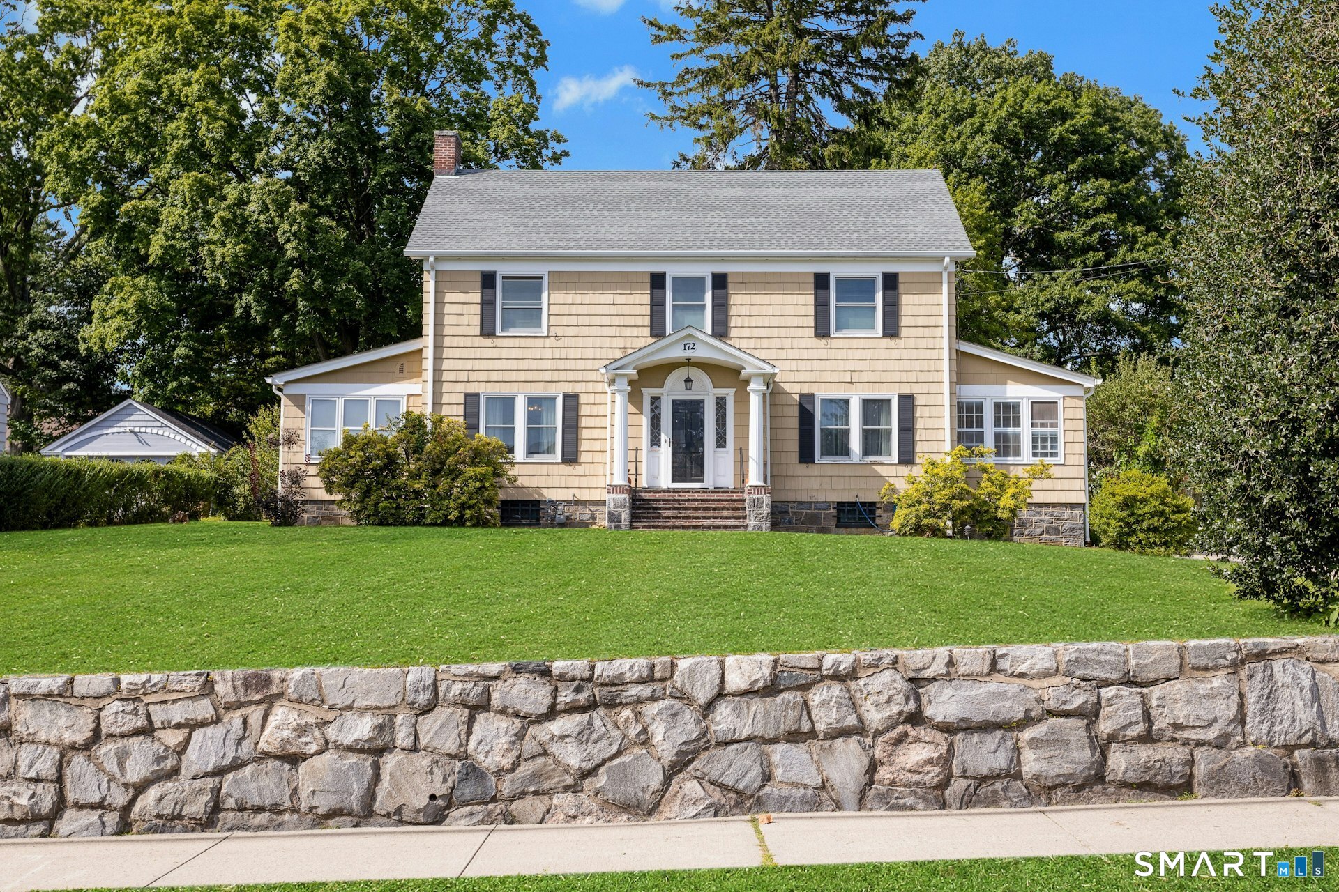 172 Fifth Street Property Photo 1