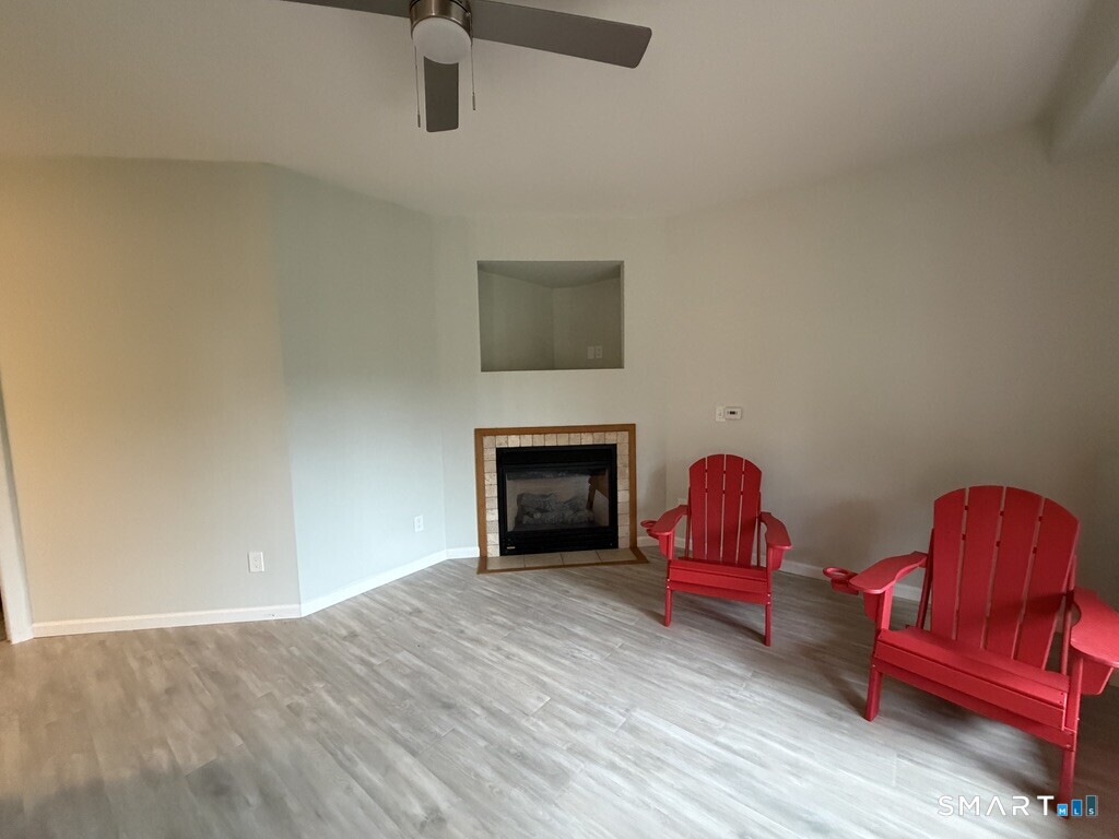 24203805 Property Photo 7