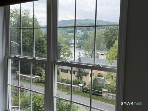 24203805 Property Photo 14