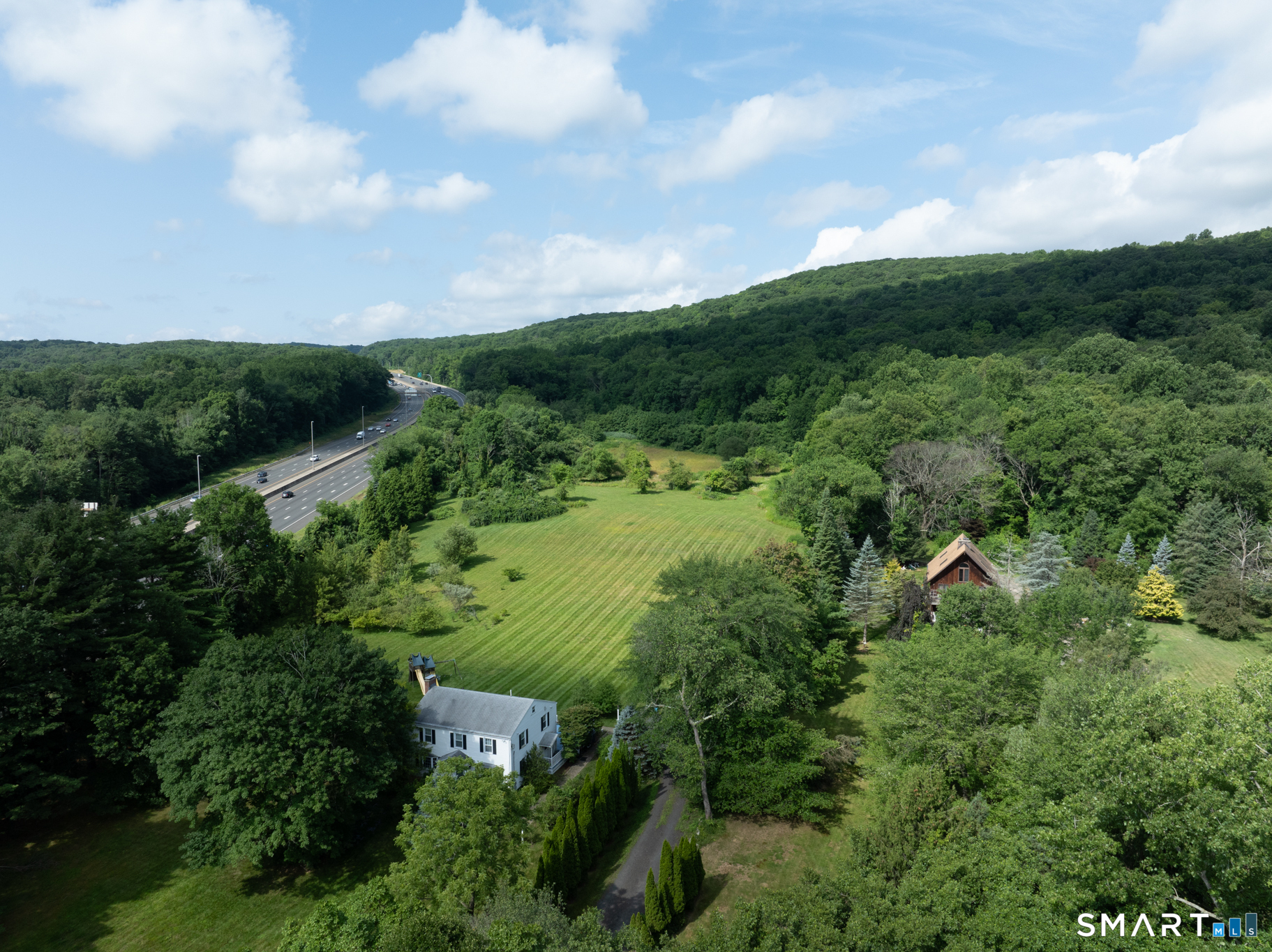1827 Marion Road Property Photo 4
