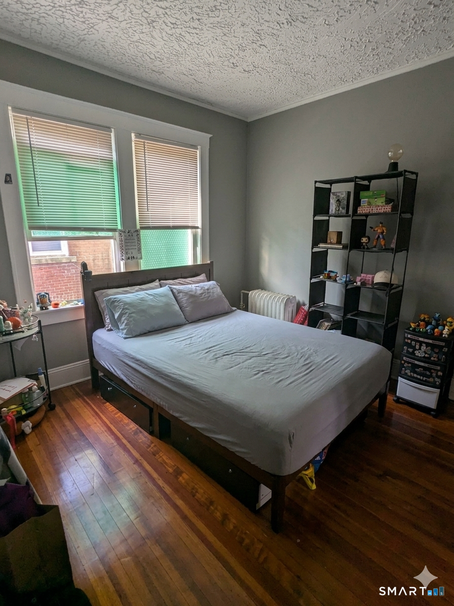 190 Enfield Street Property Photo 3
