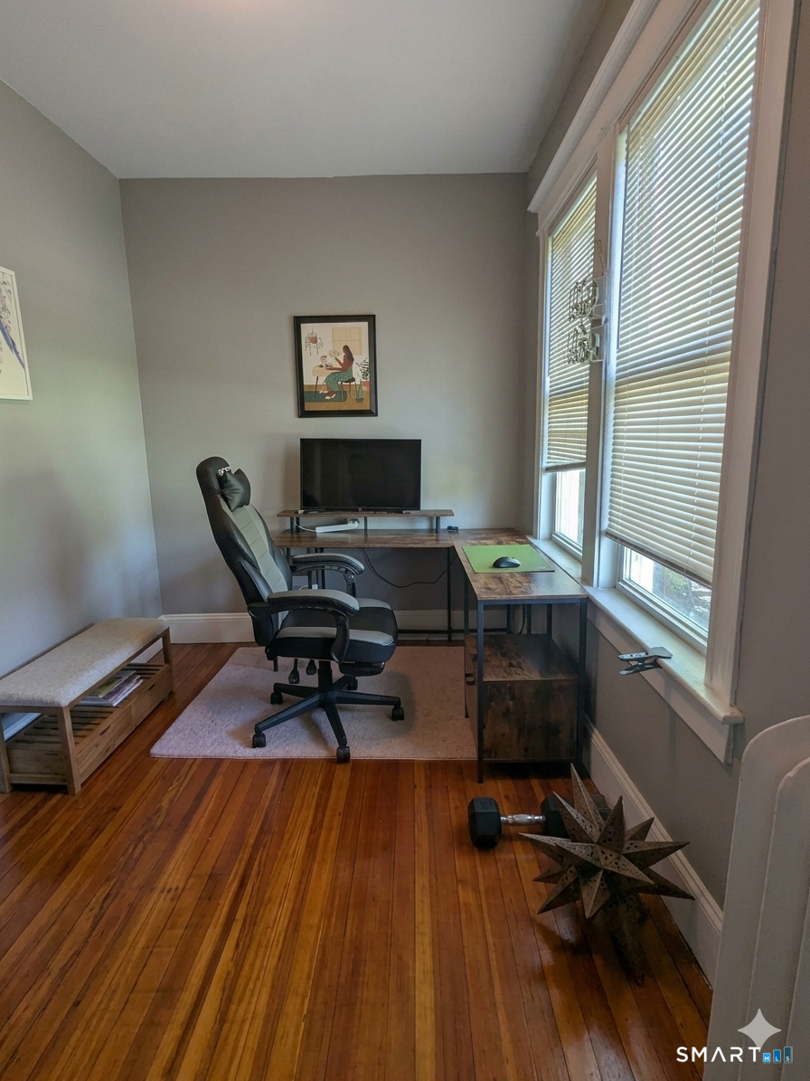 190 Enfield Street Property Photo 6